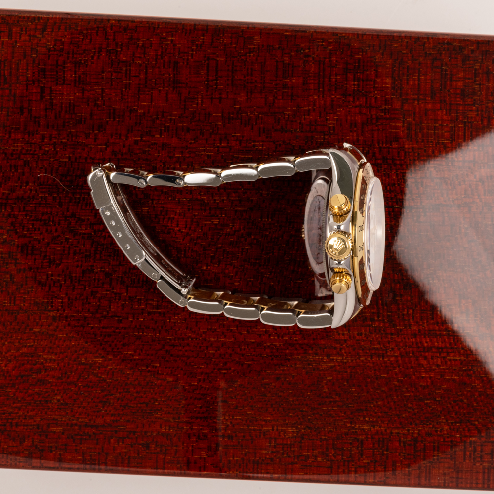 Rolex Daytona 16523 Thumbnail 2