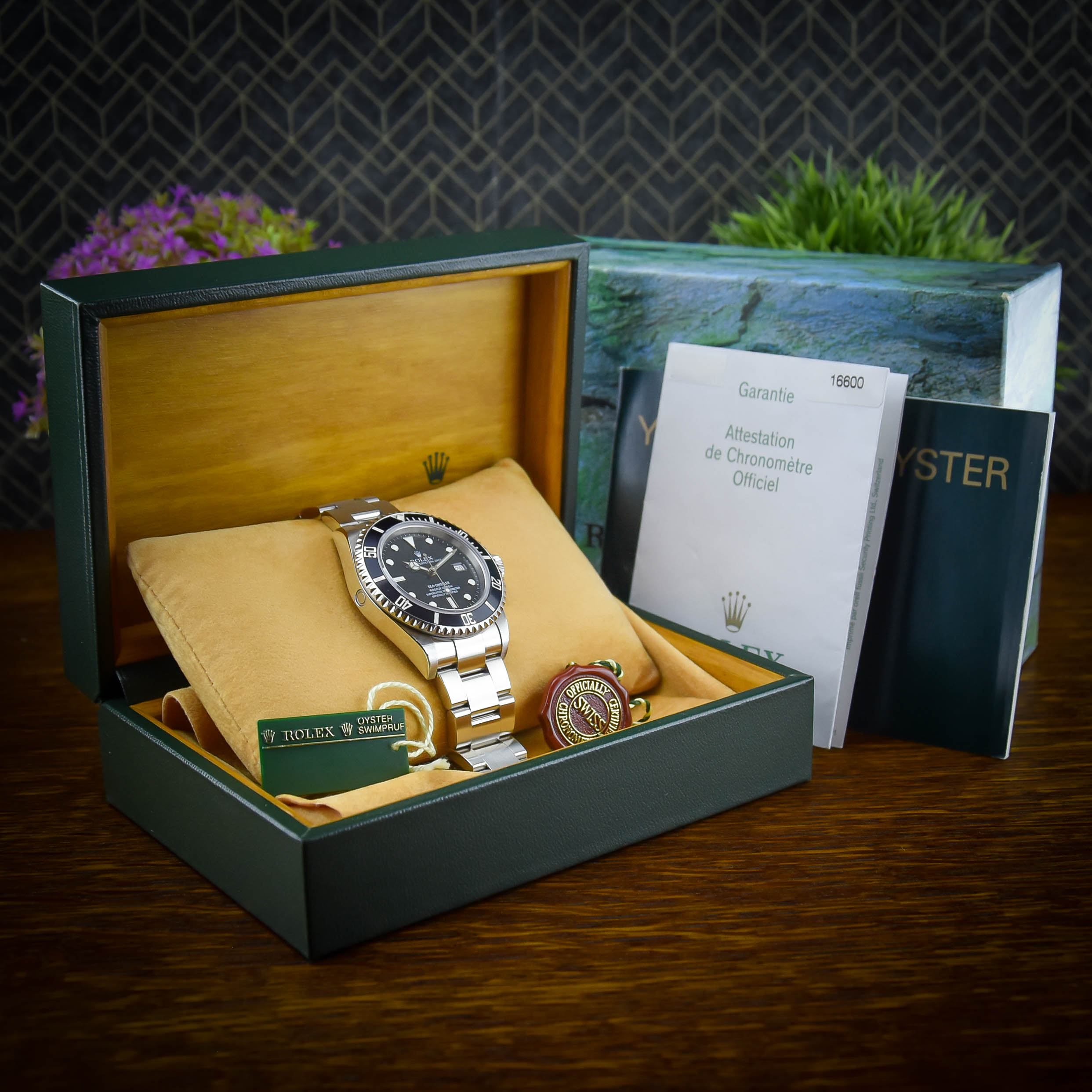 Rolex Sea-Dweller 16600 Thumbnail 6