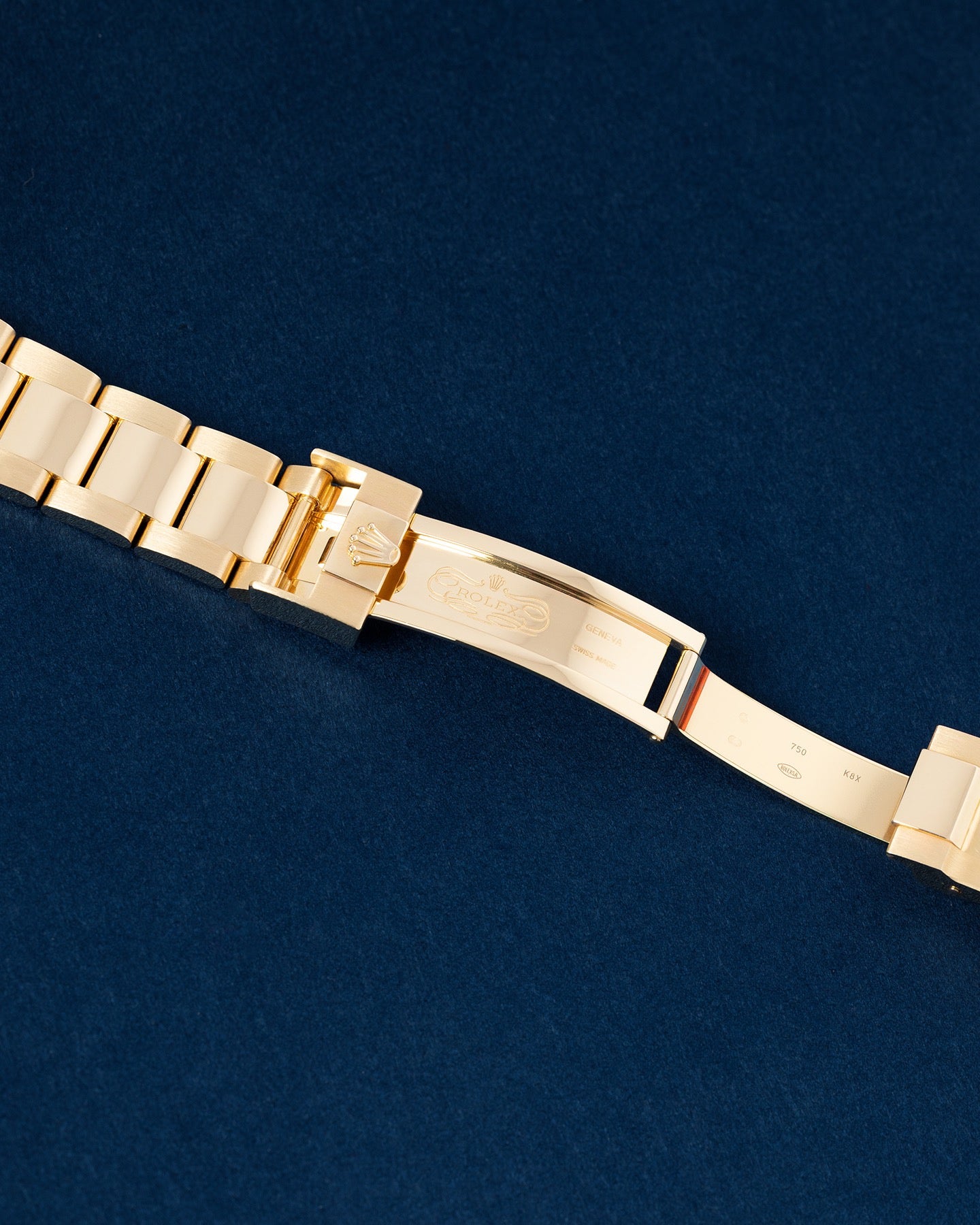 Rolex Yacht-Master II 116688 Thumbnail 4