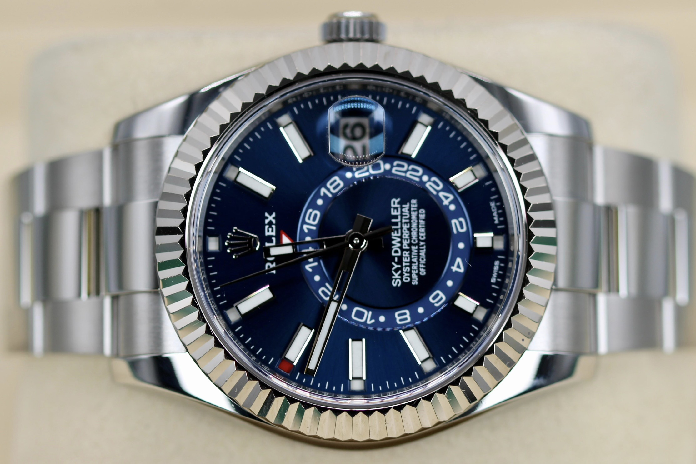 Rolex Sky-Dweller 326934 Thumbnail 5