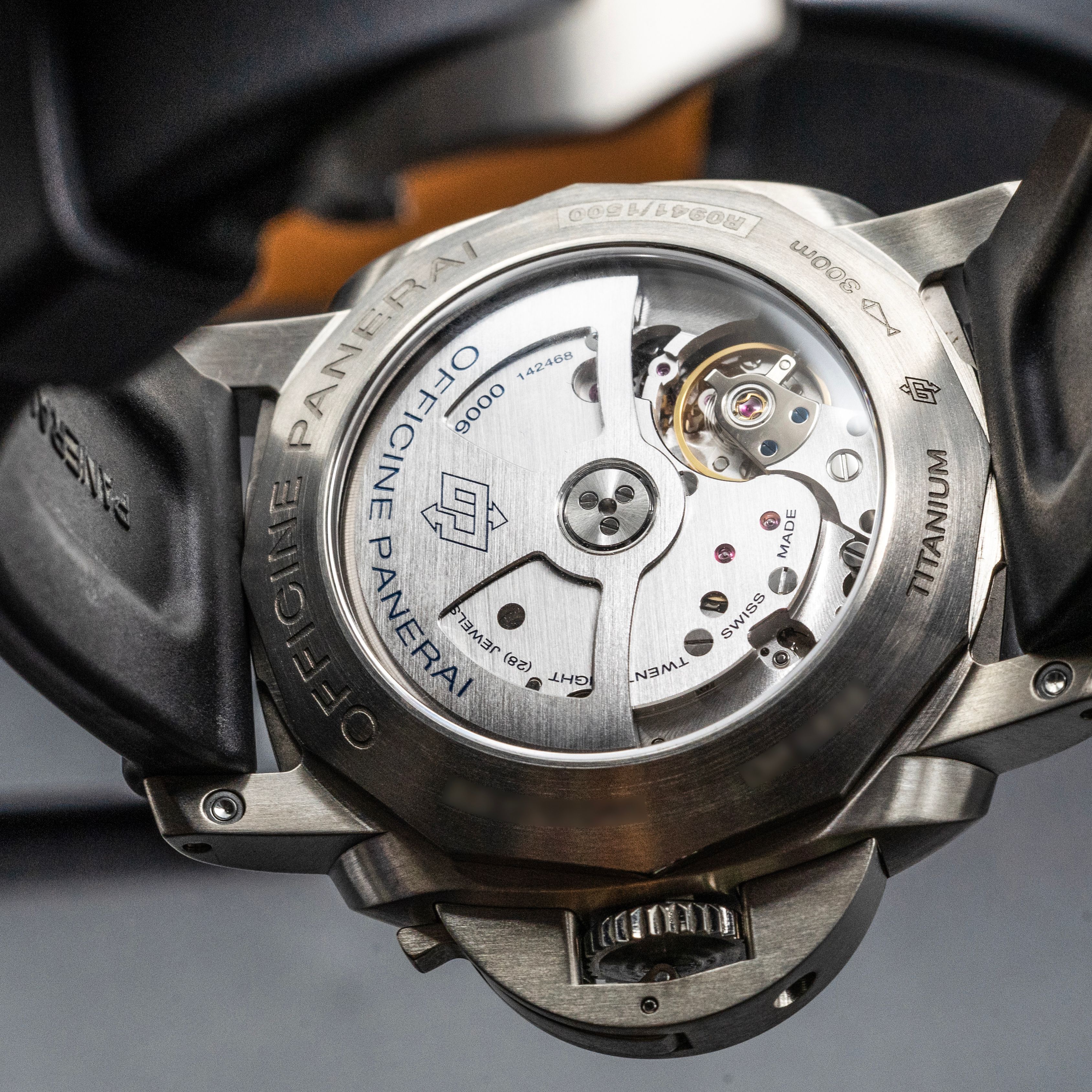 Panerai Luminor 1950 PAM00351 Thumbnail 4