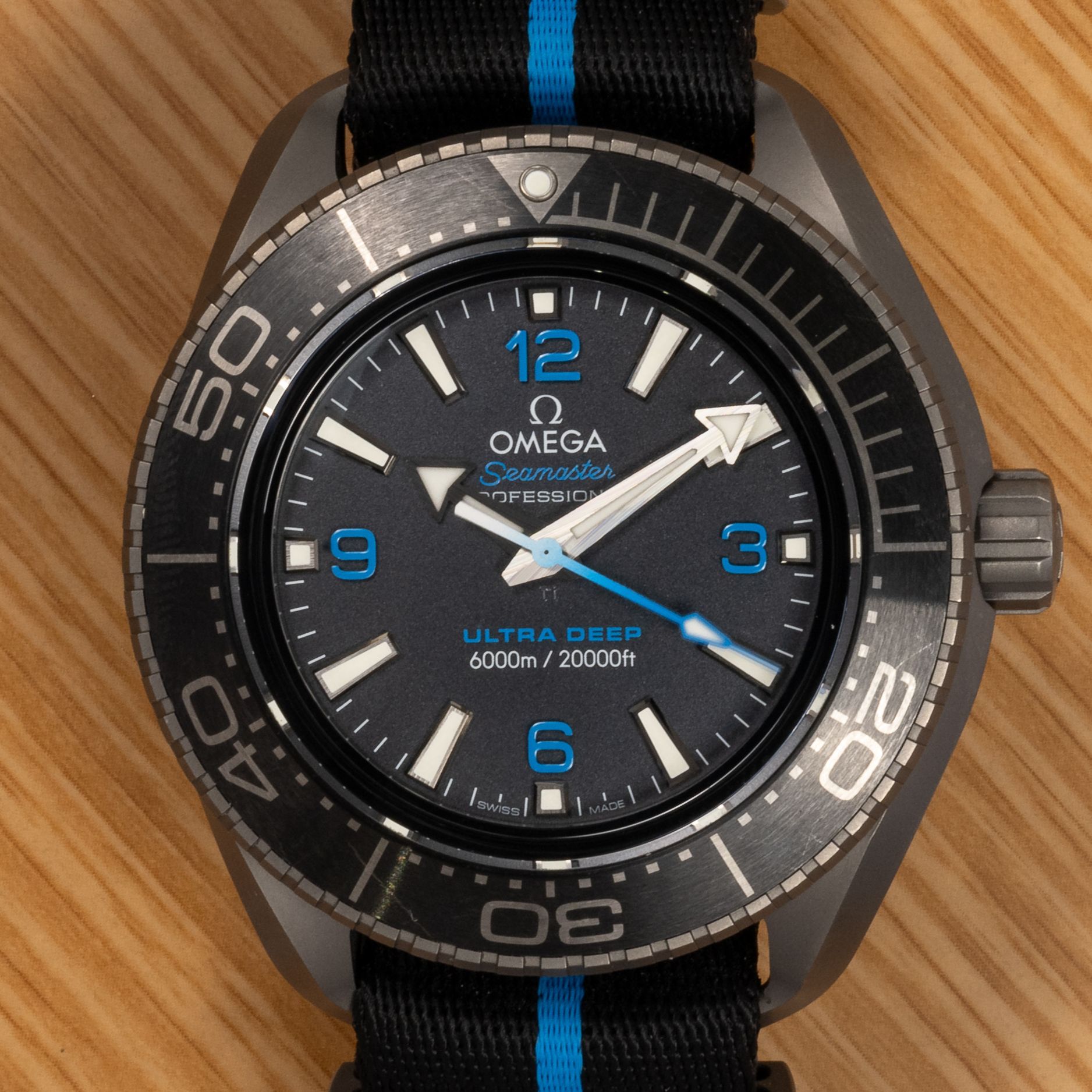 Omega Planet Ocean 215.92.46.21.01.001 Thumbnail 5