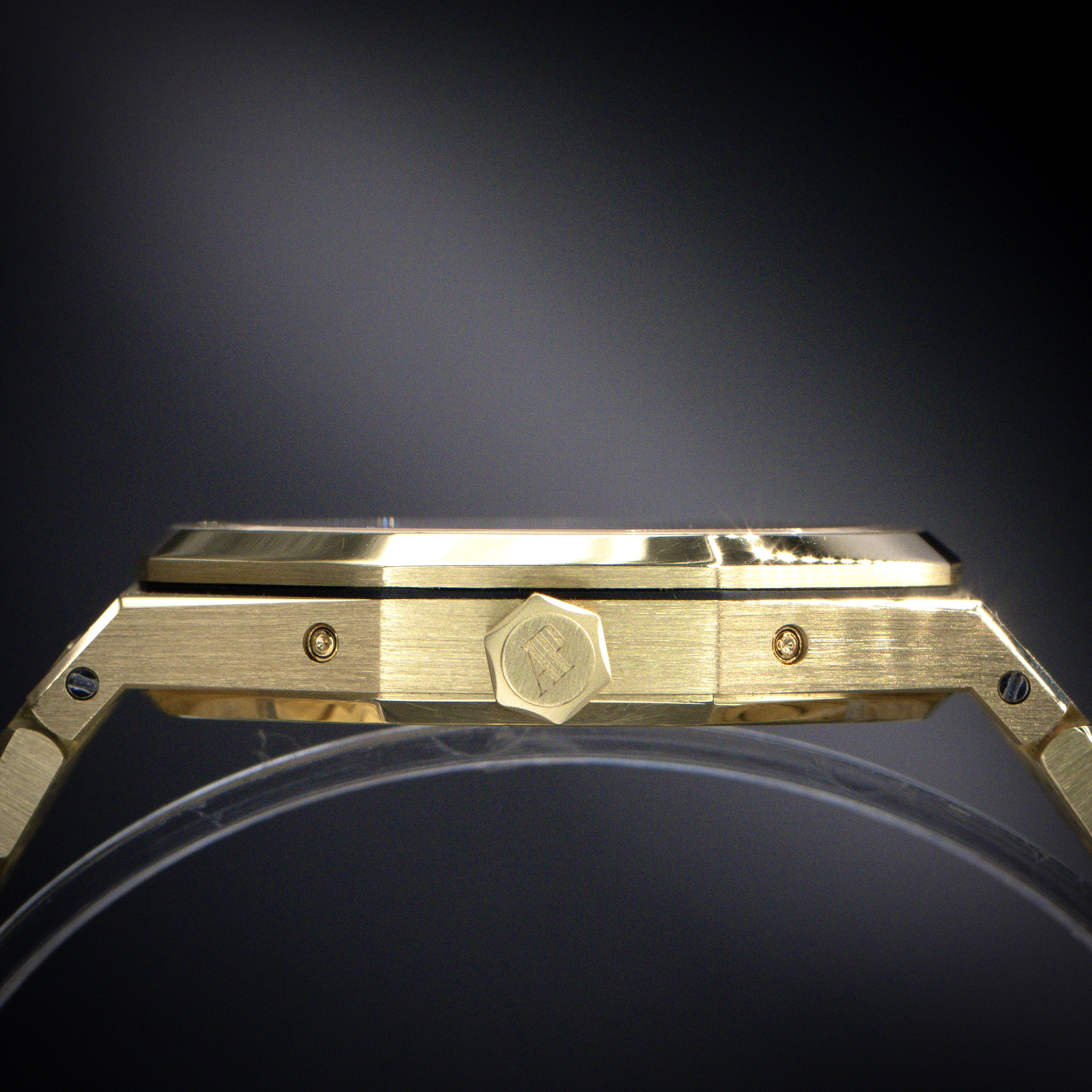 Audemars Piguet Royal Oak Perpetual Calendar 26574BA.OO.1220BA.01 Thumbnail 2