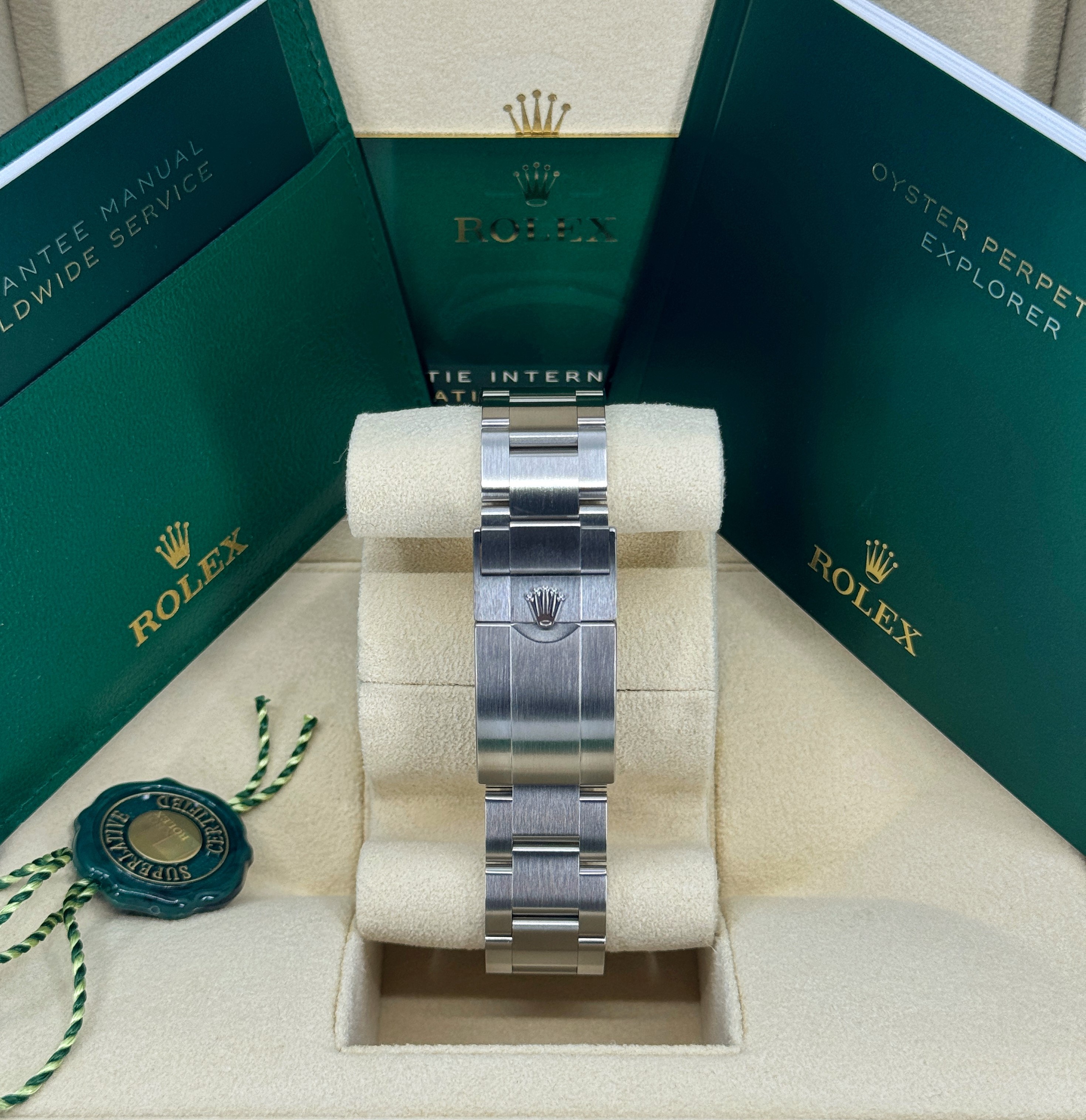 Rolex Explorer 40 224270 Thumbnail 3