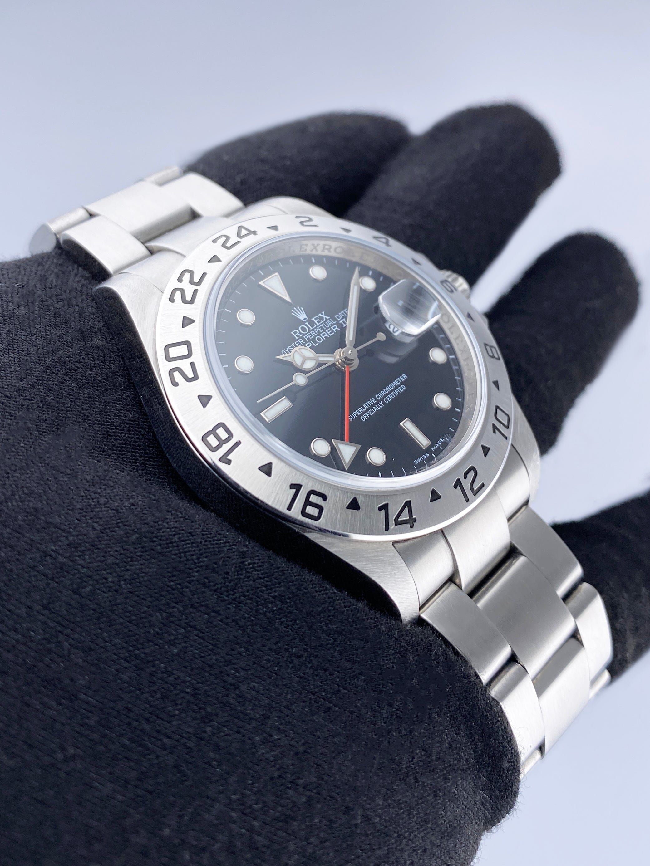 Rolex Explorer II 16570 Thumbnail 3