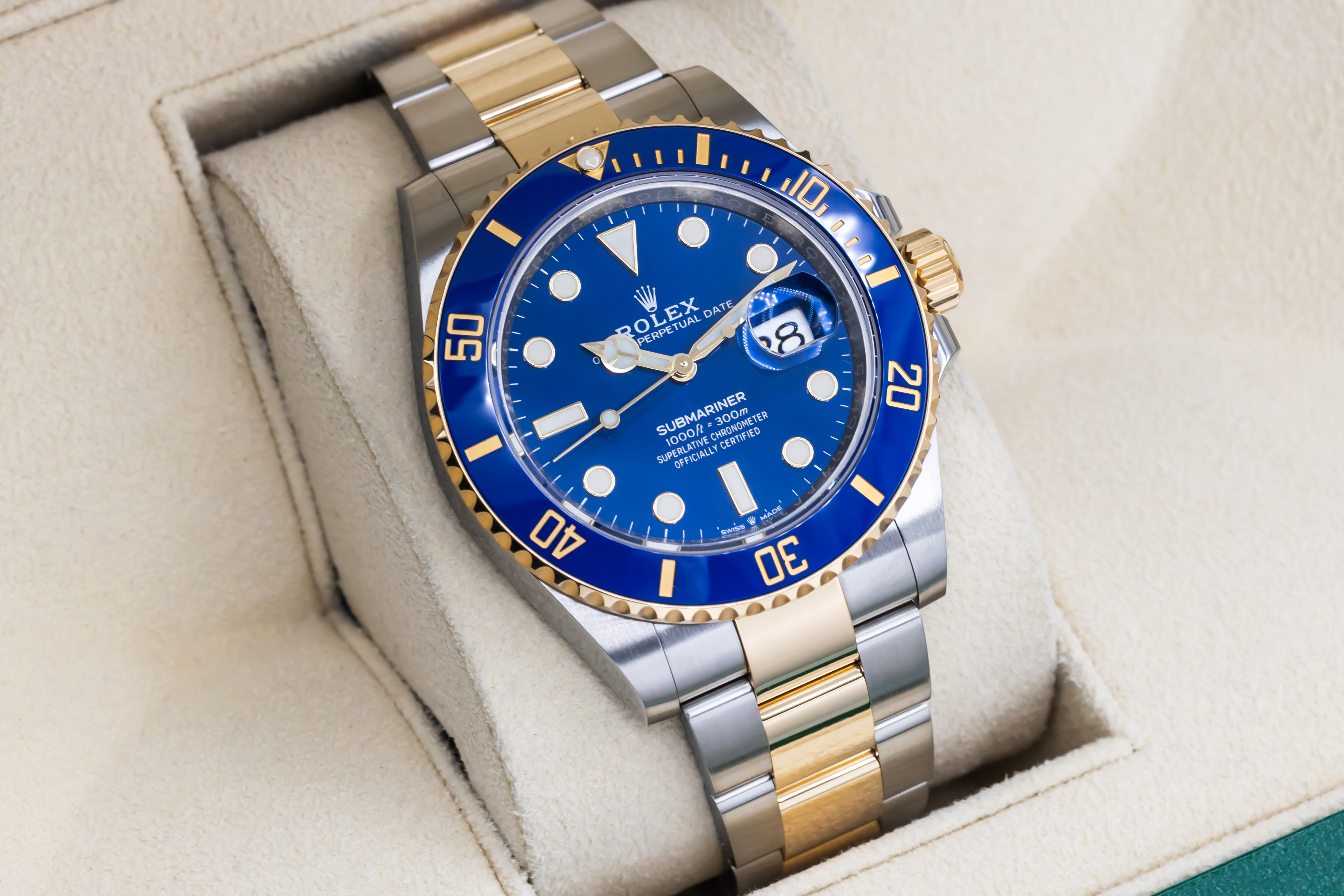 Rolex Submariner 126613 LB Thumbnail 5