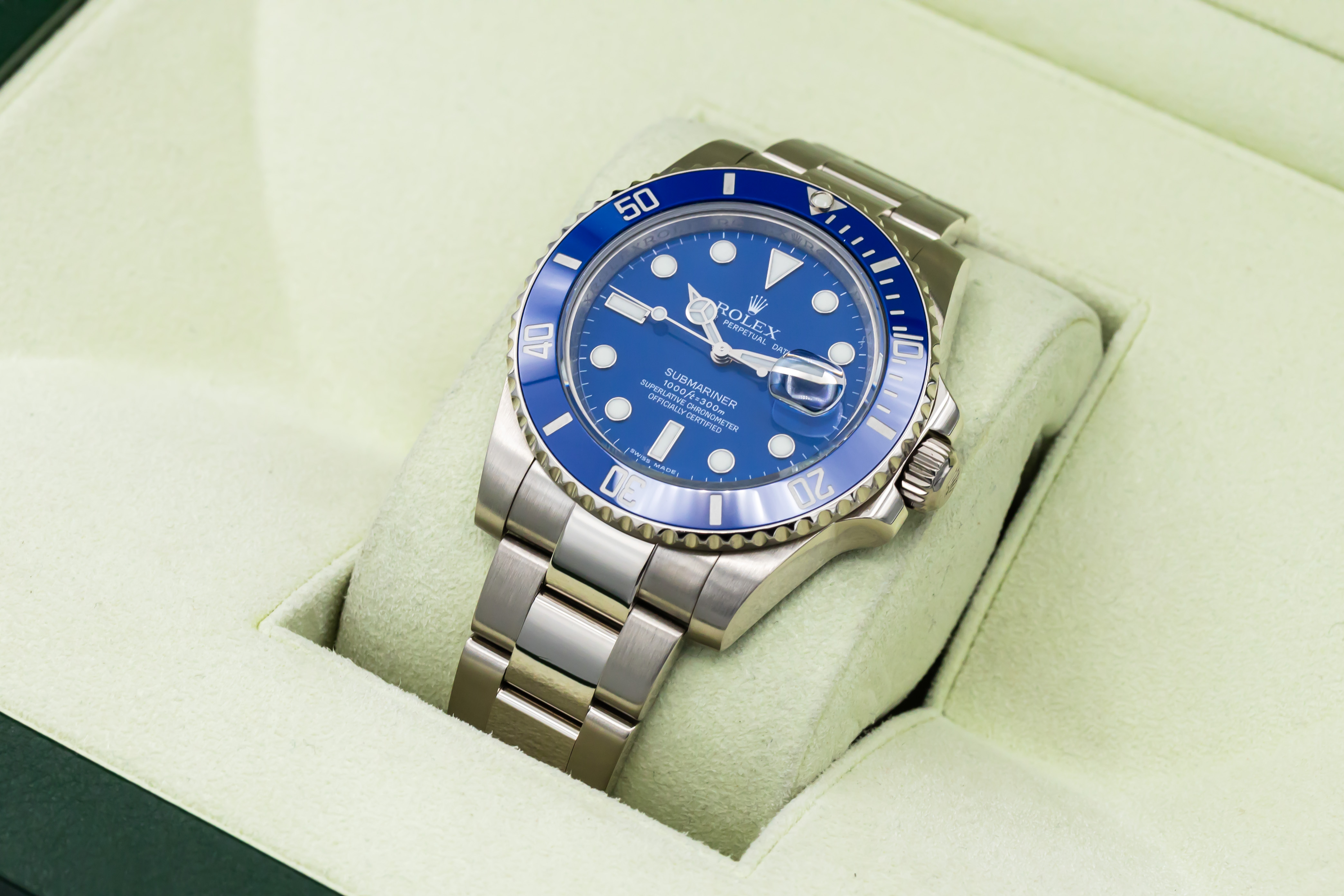 Rolex Submariner Smurf Thumbnail 5