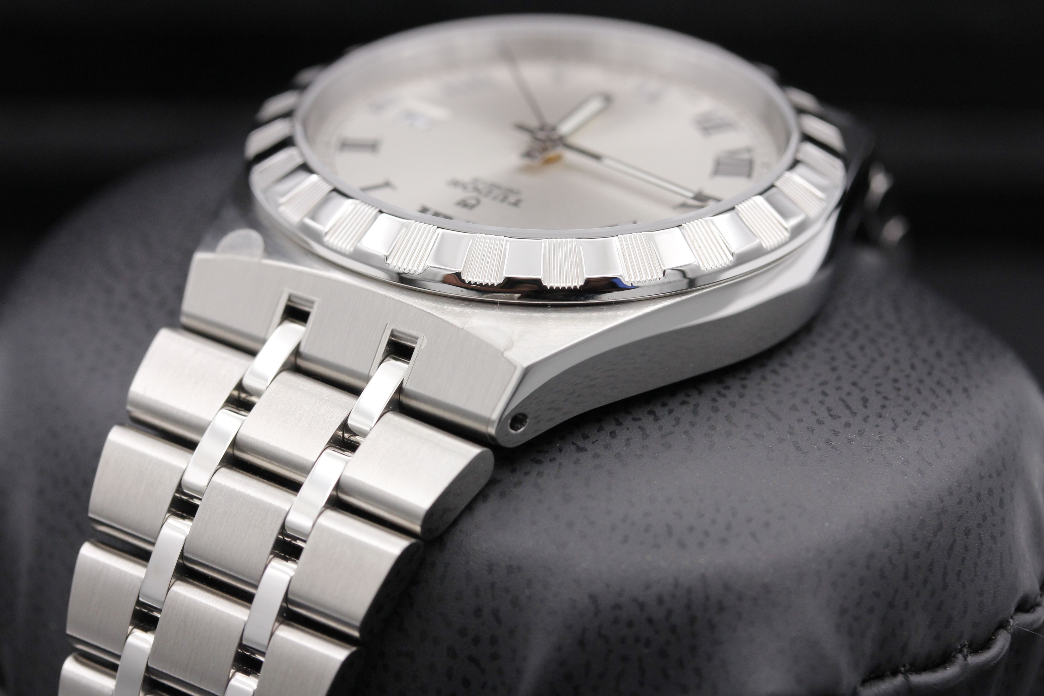 Tudor Royal M28500-0001 Thumbnail 7