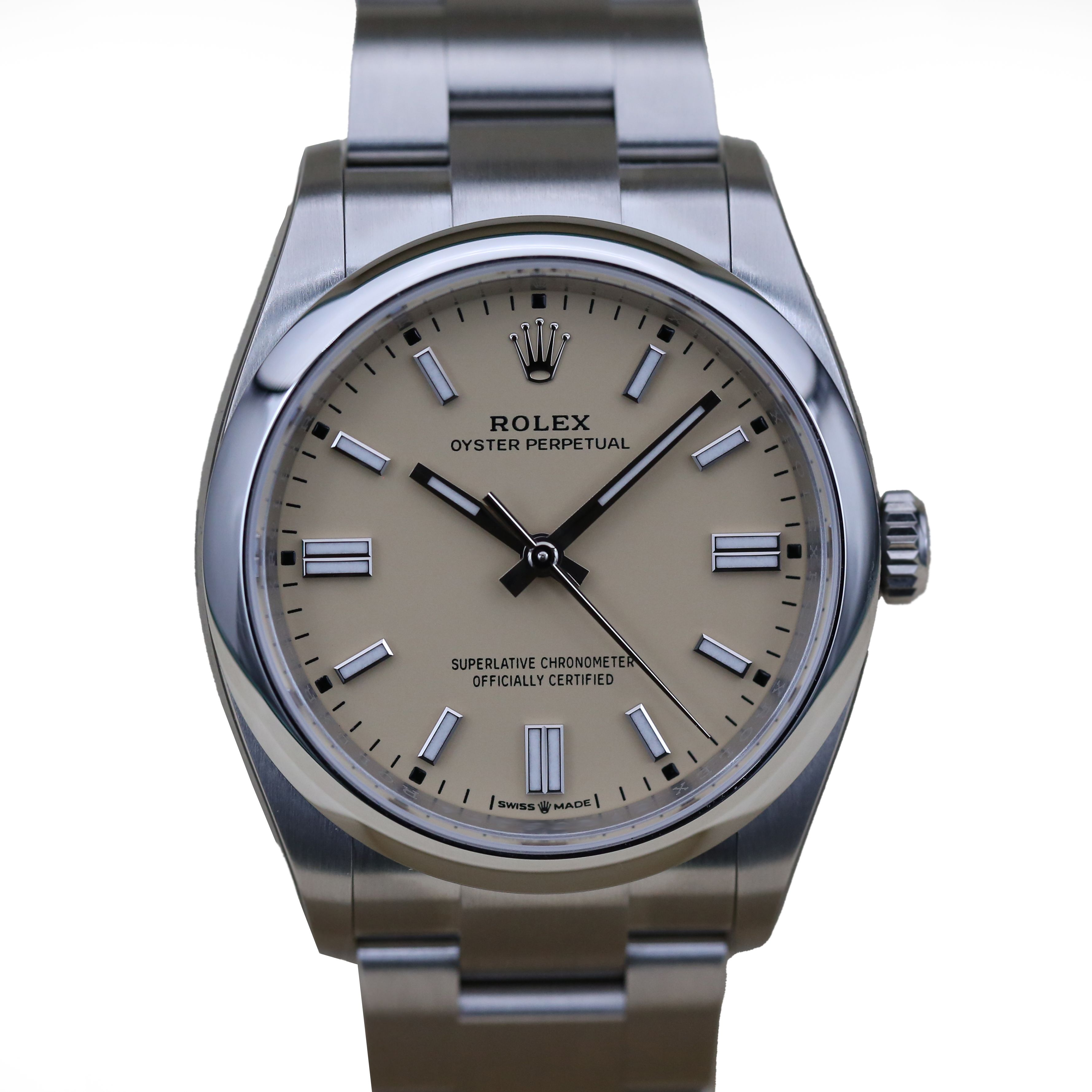 Rolex Oyster Perpetual 126000 Thumbnail 1