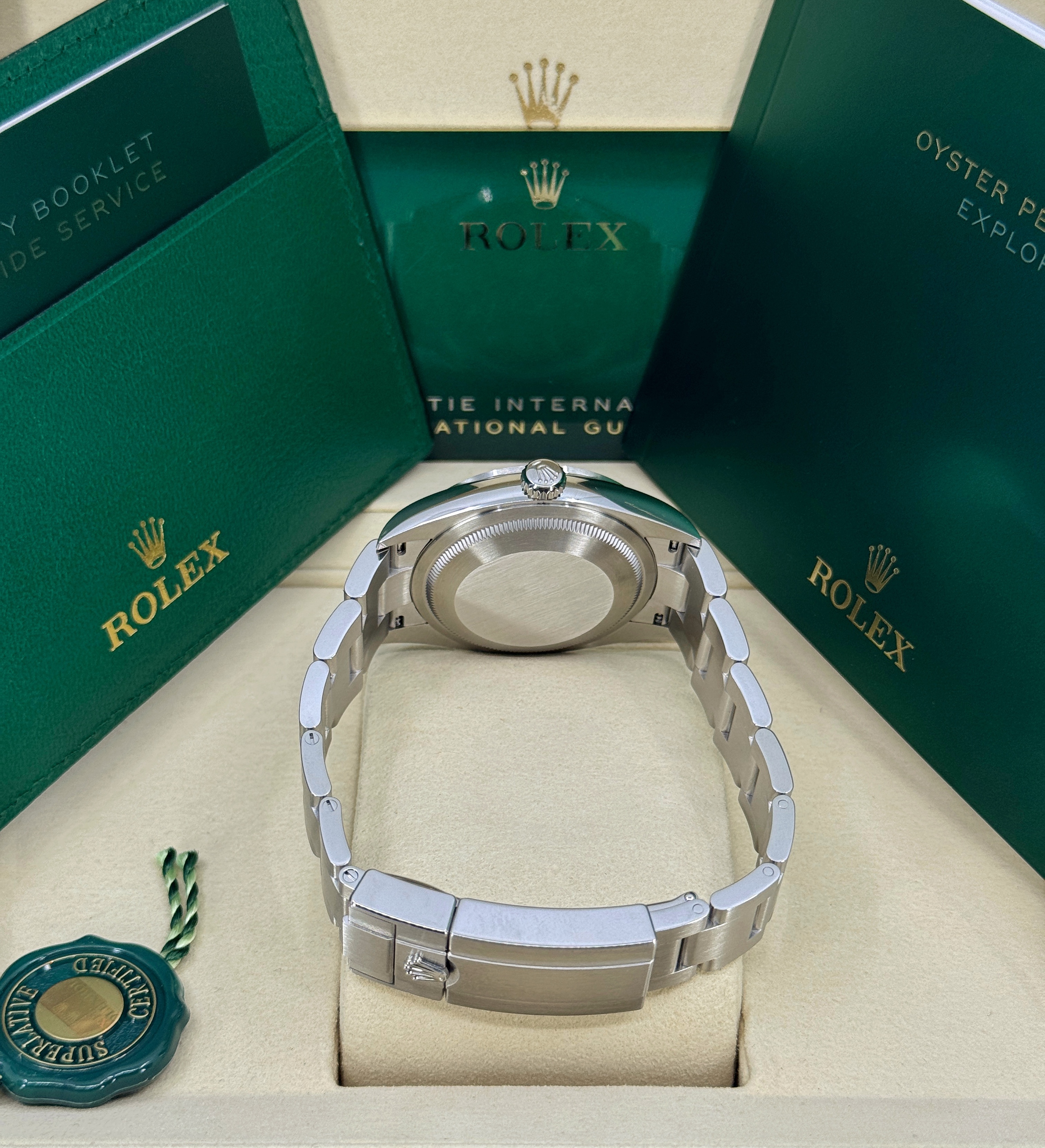 Rolex Explorer 124270 Thumbnail 4