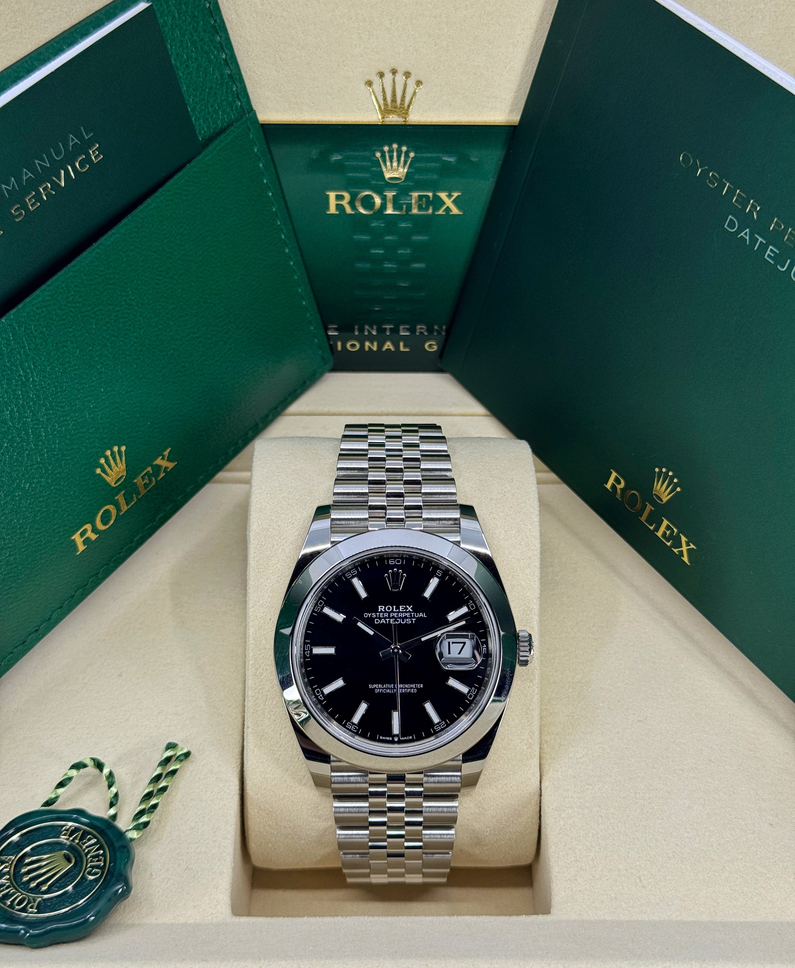 Rolex Datejust 41 126300 Thumbnail 7