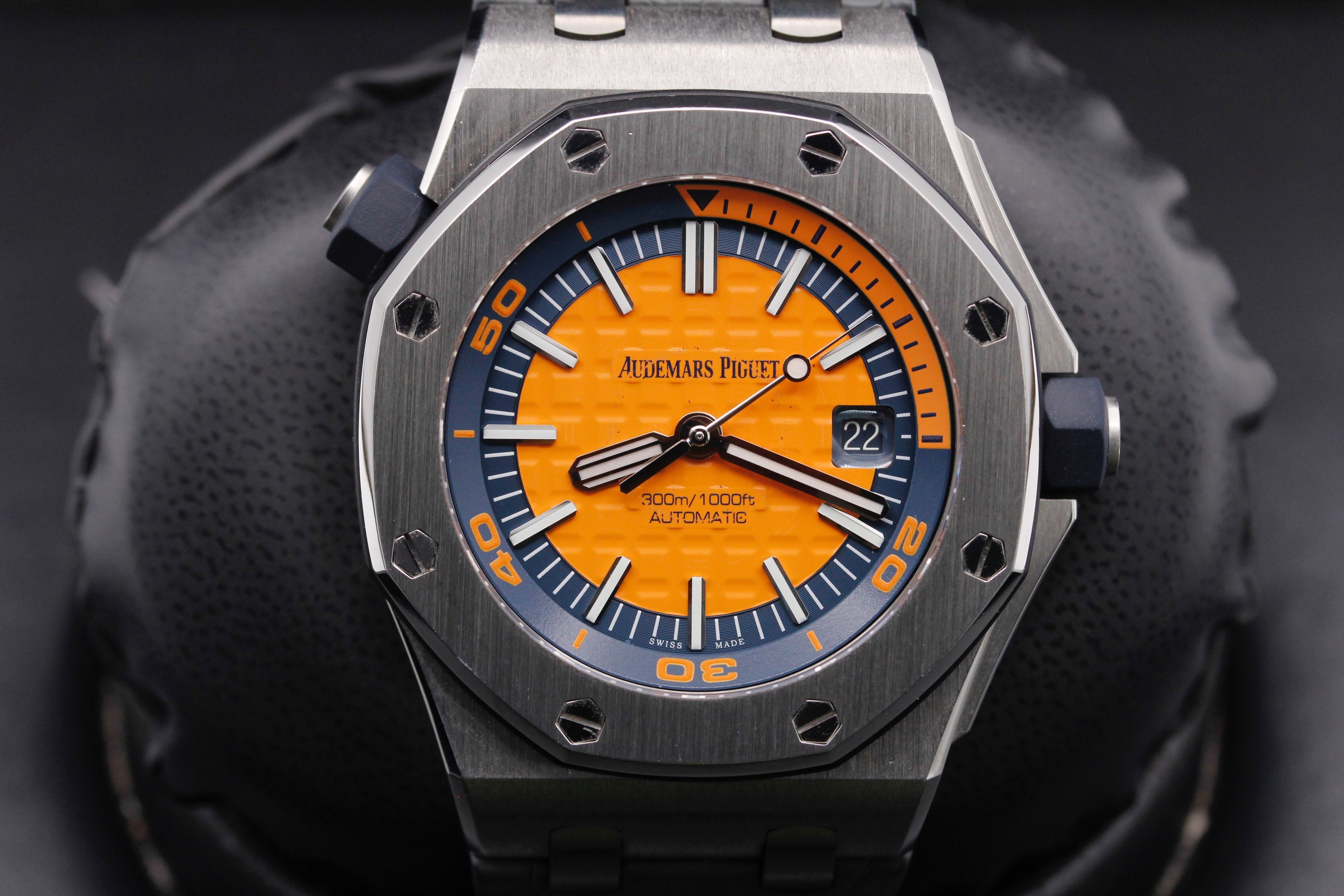 Audemars Piguet Royal Oak Offshore 15710ST.OO.A002CA.01 Thumbnail 1
