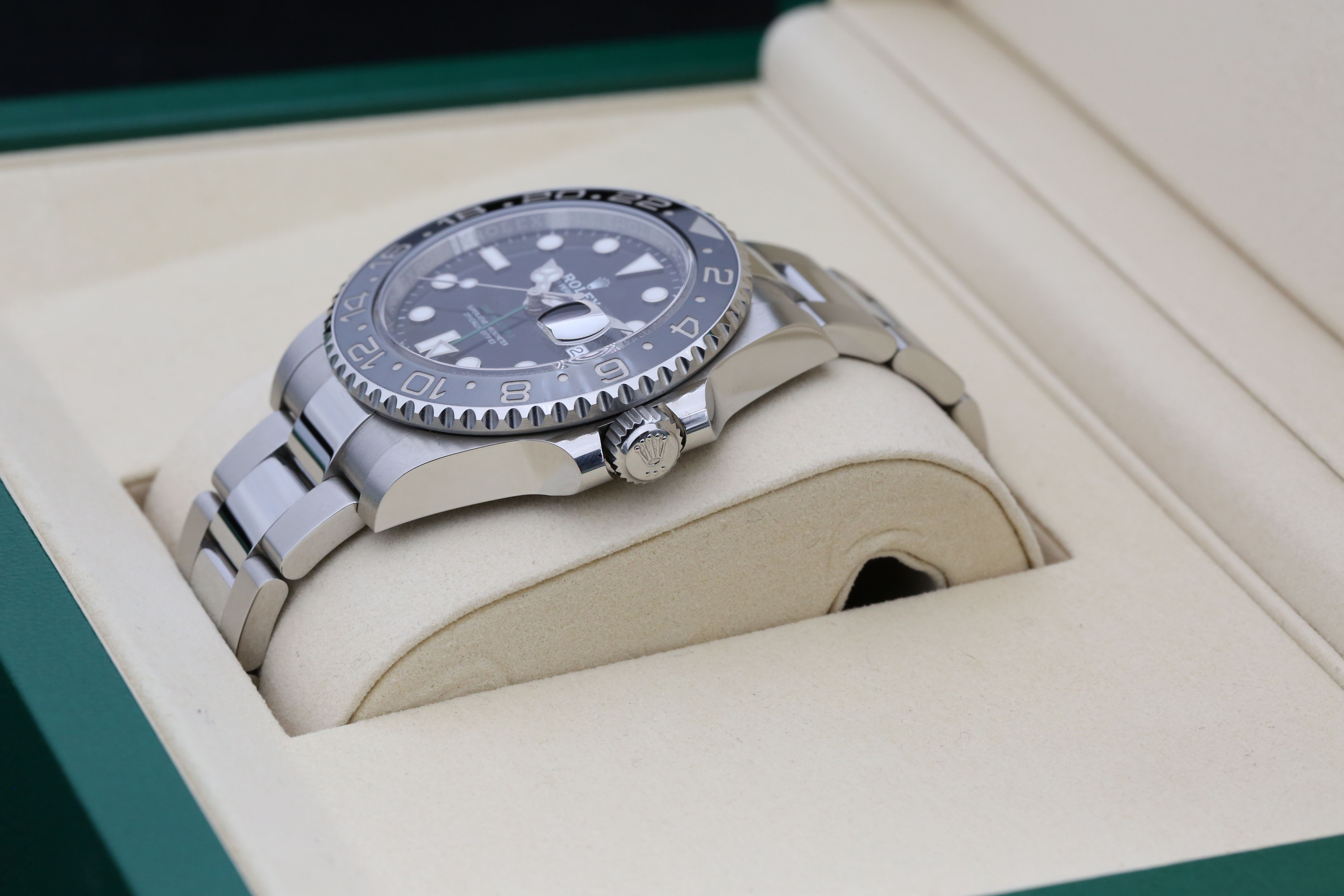 Rolex GMT Master II 126710 GRNR Thumbnail 6