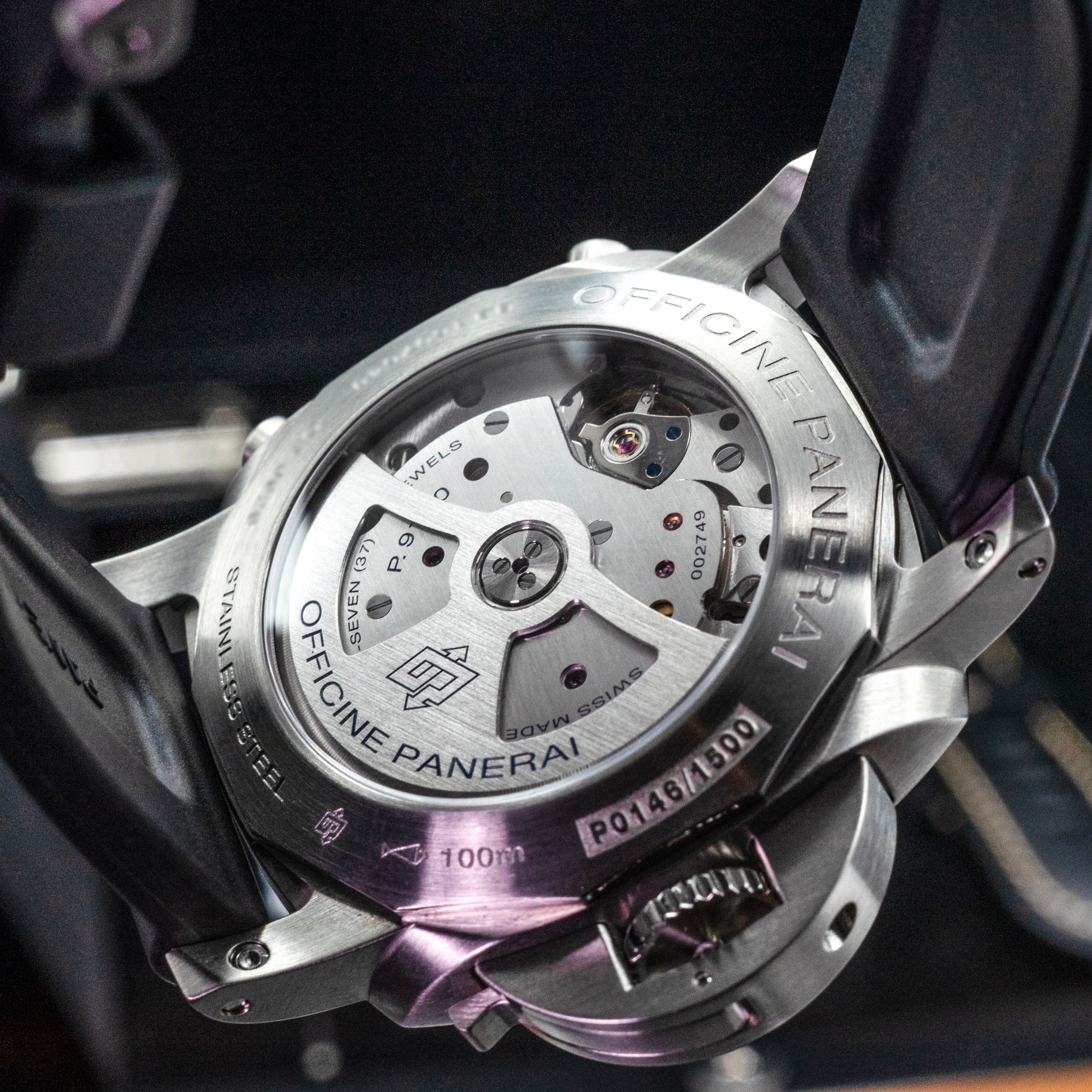 Panerai Luminor Chrono PAM00524 Thumbnail 4