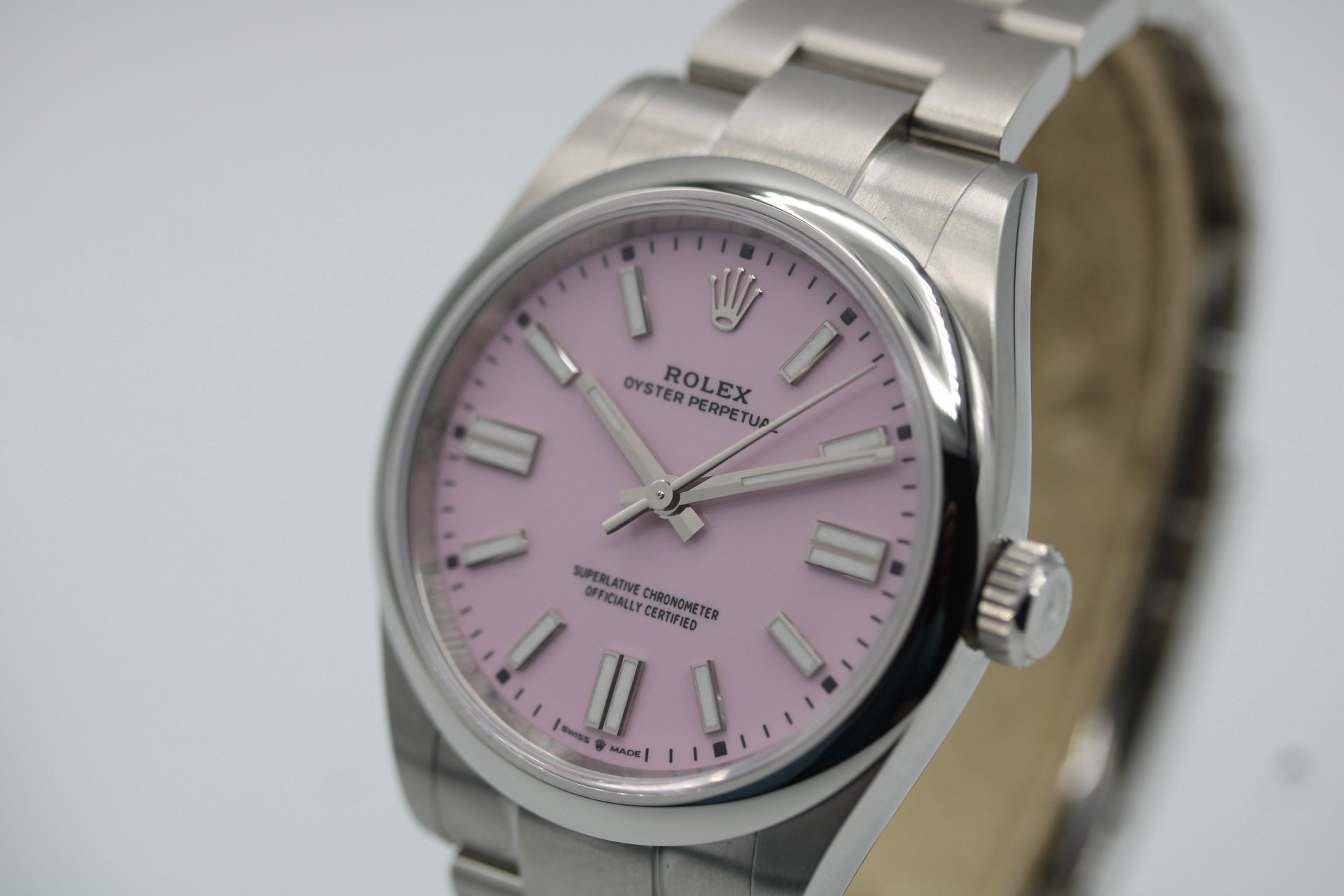 Rolex Oyster Perpetual 41 134300 Thumbnail 2