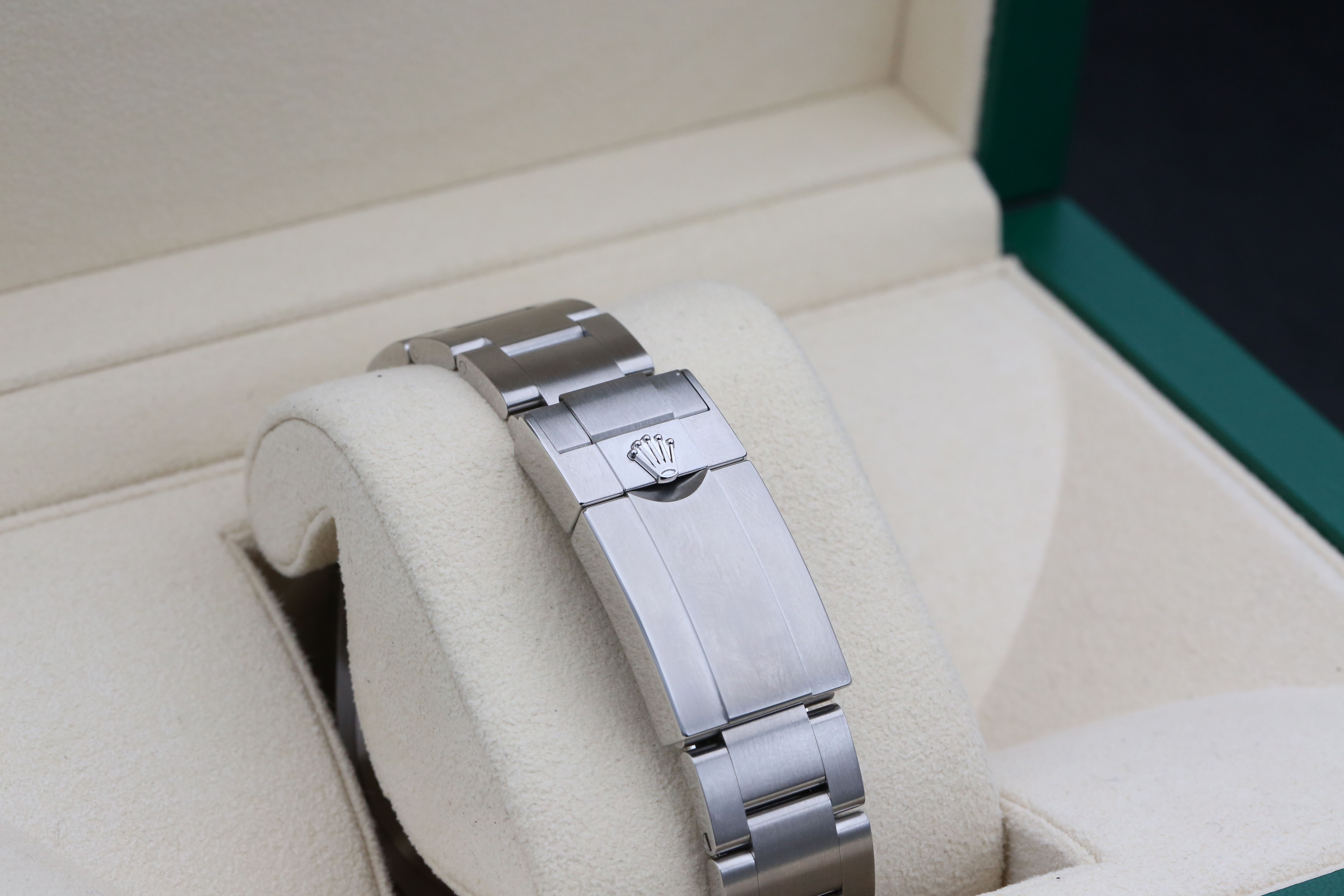 Rolex Air-King 126900 Thumbnail 3