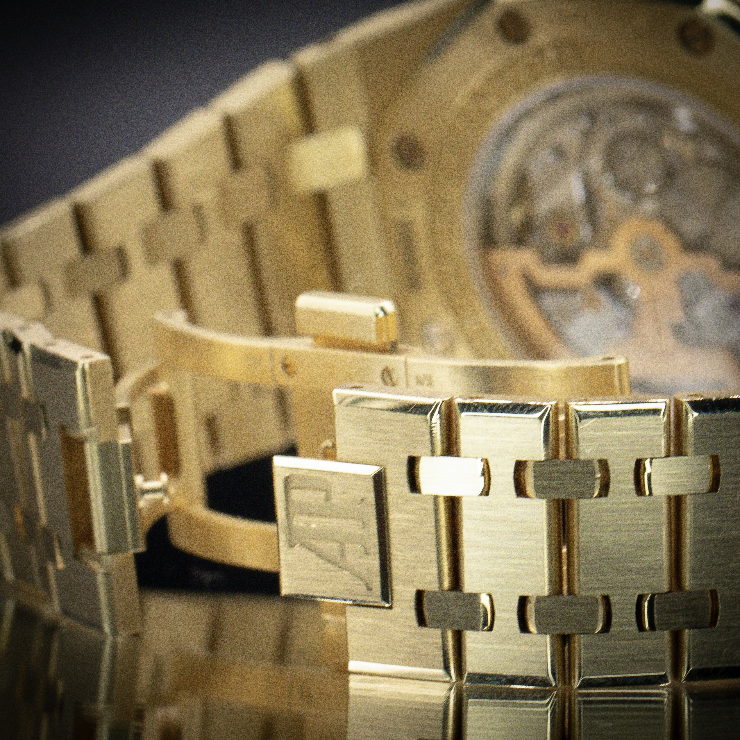 Audemars Piguet Royal Oak Perpetual Calendar 26574BA.OO.1220BA.01 Thumbnail 6