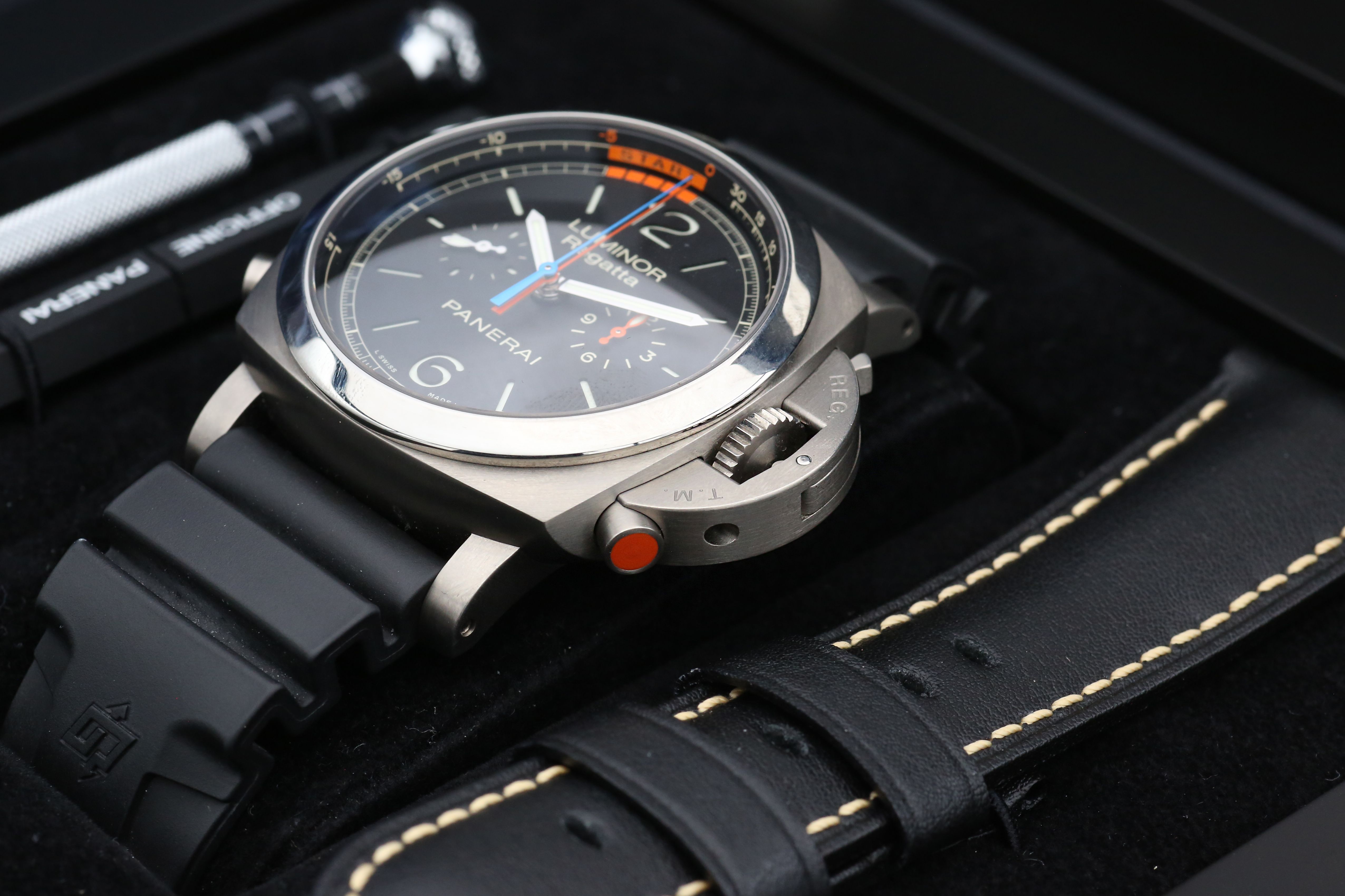 Panerai Luminor Regatta PAM00526 Thumbnail 4
