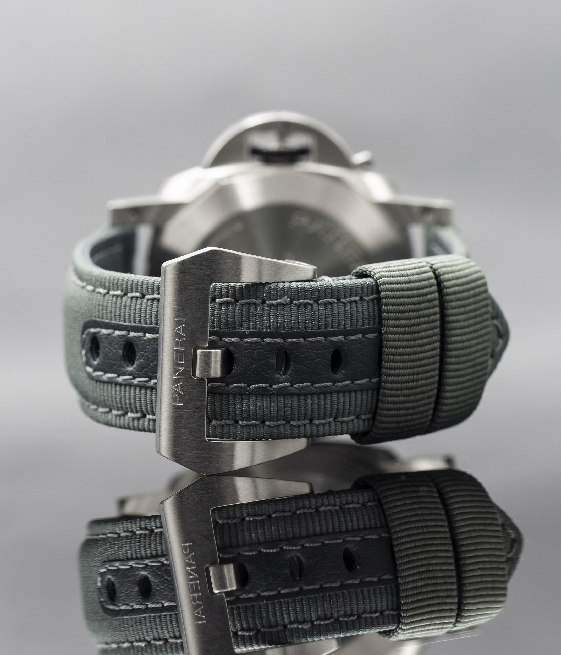 Panerai Luminor Marina ESteel PAM01358 Thumbnail 3