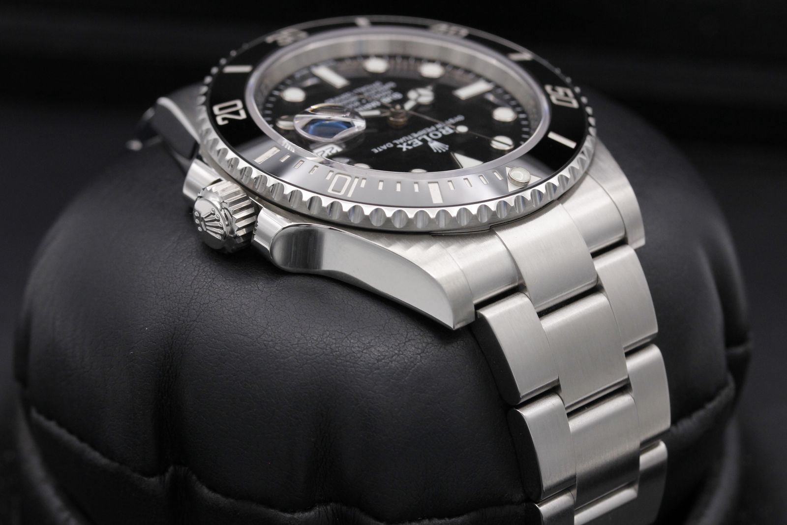 Rolex Submariner 126610 LN Thumbnail 4
