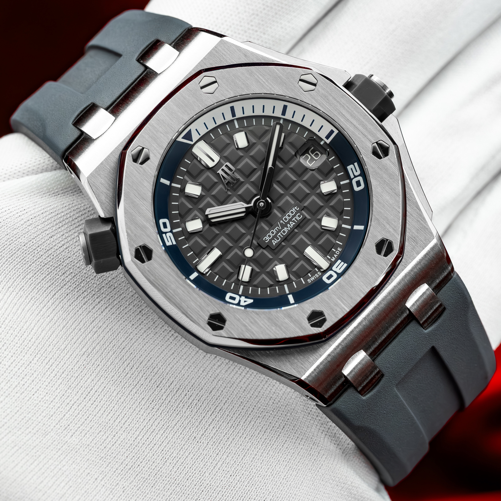 Audemars Piguet Royal Oak Offshore 15720ST.OO.A009CA.01 Thumbnail 5