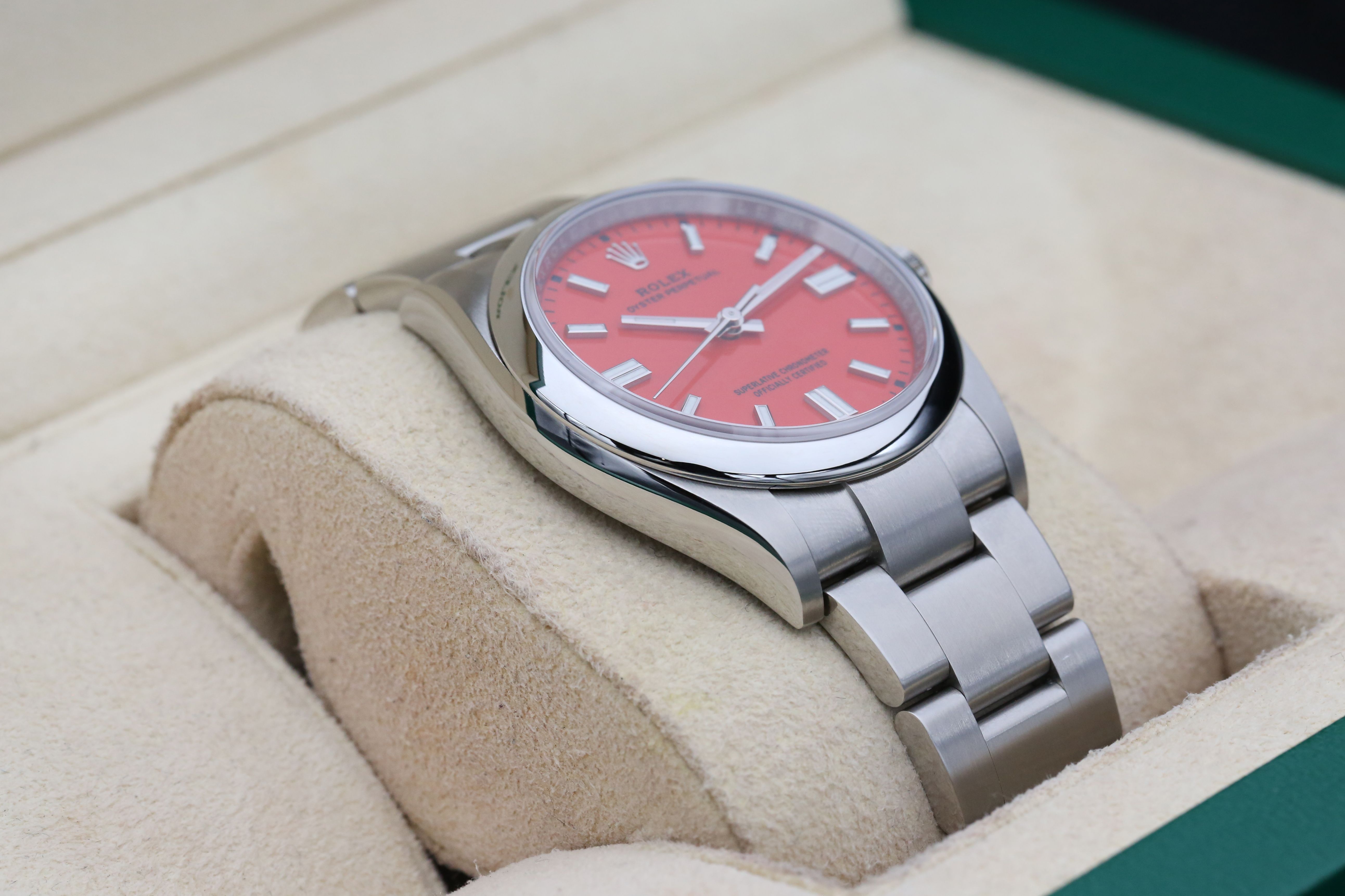 Rolex Oyster Perpetual 126000 Thumbnail 7