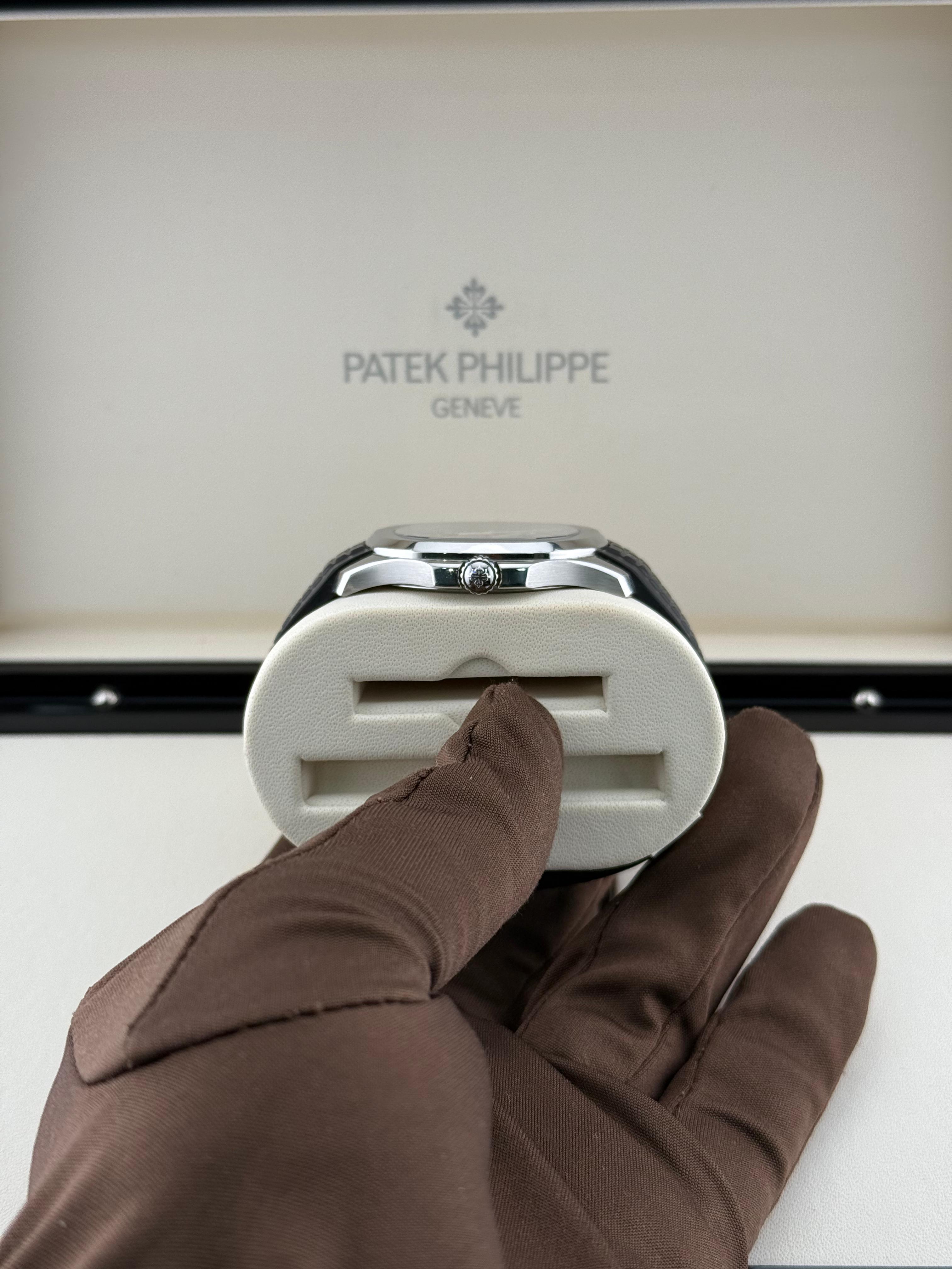 Patek Philippe Aquanaut 5167A-001 Thumbnail 4