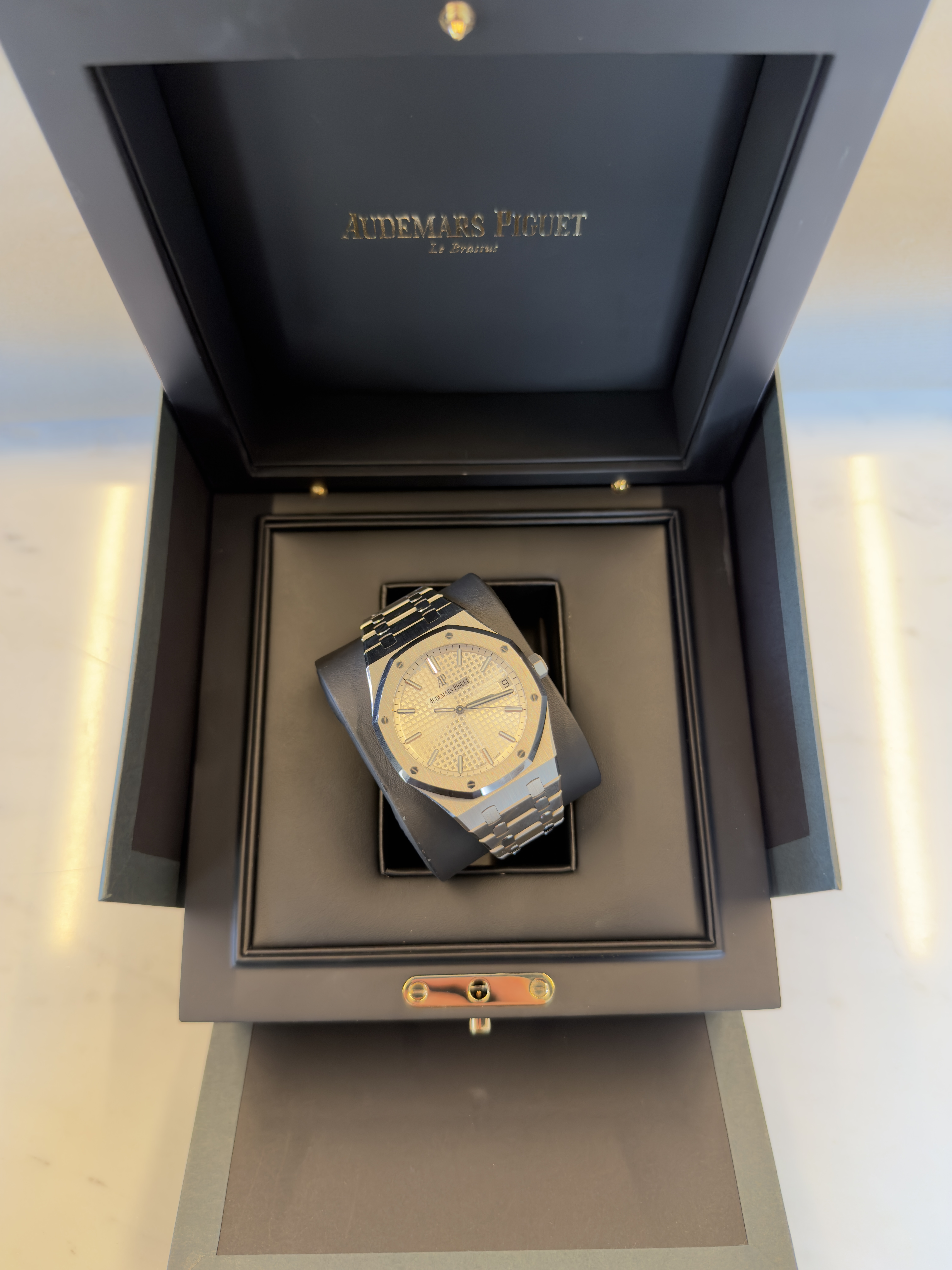 Audemars Piguet Royal Oak 15500ST.OO.1220ST.04 Thumbnail 7