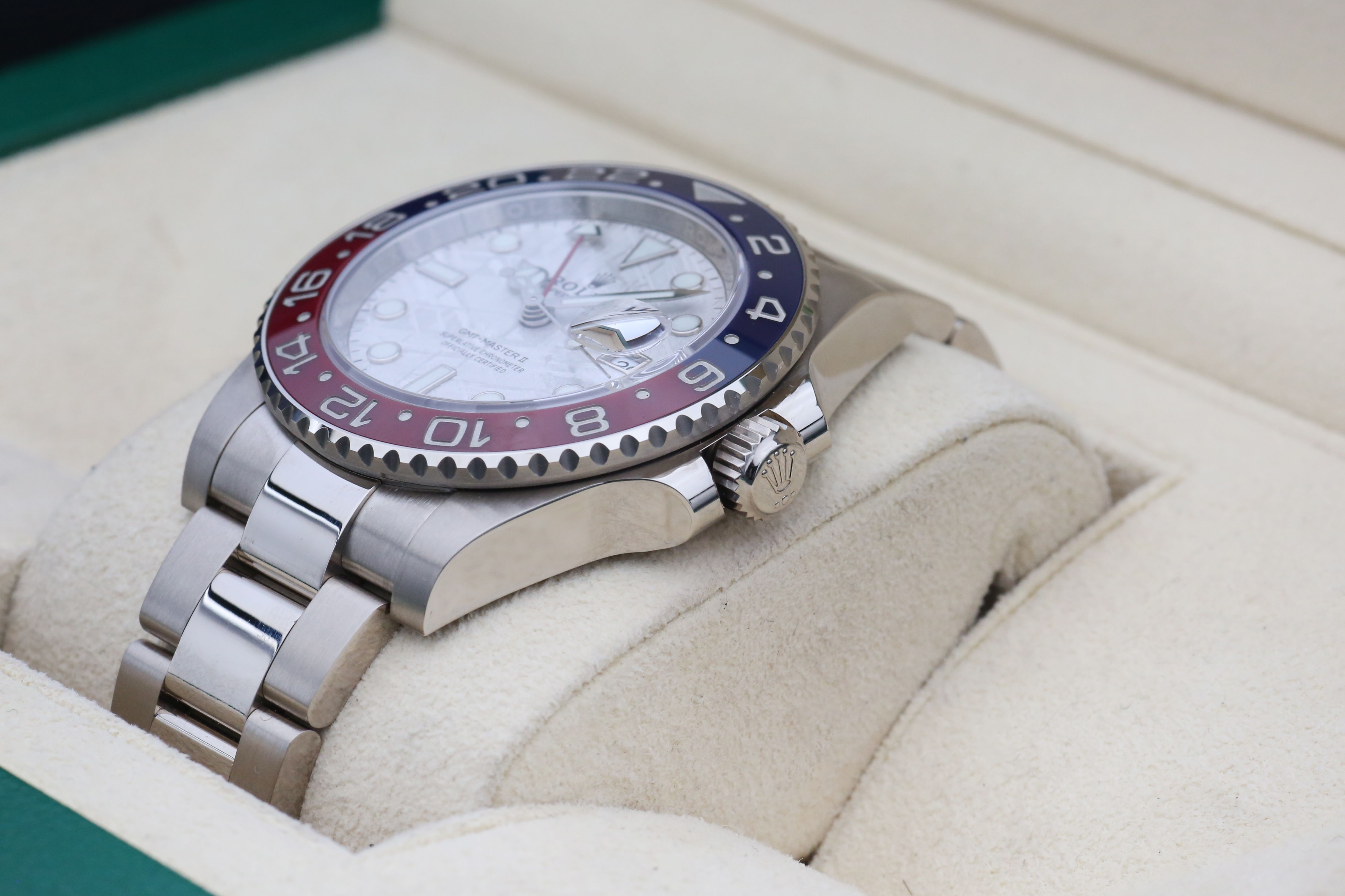 Rolex GMT Master II 126719 BLRO Thumbnail 3