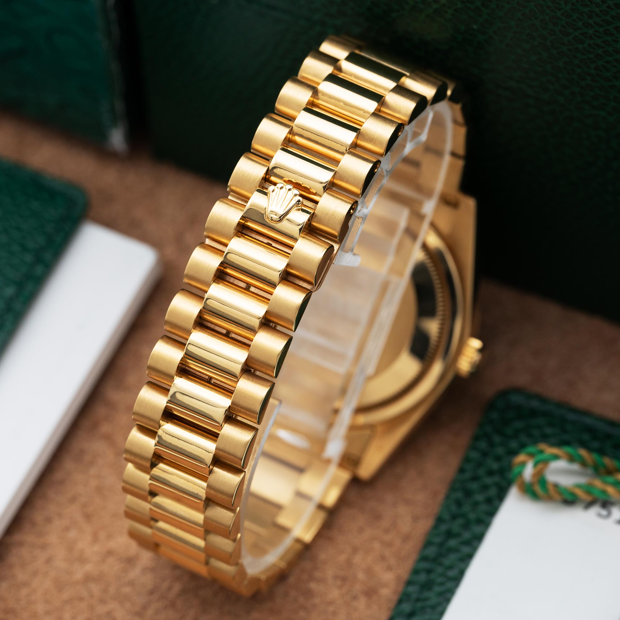 Rolex Day-Date 118238 Thumbnail 3