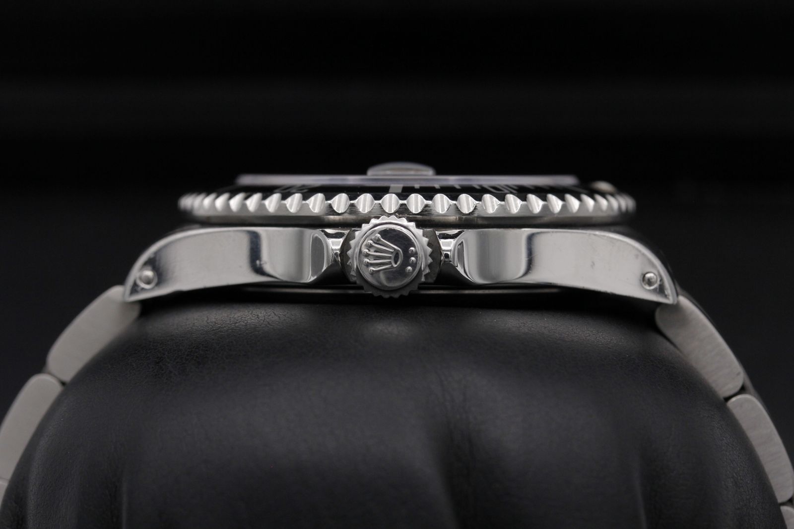 Rolex Submariner 16610 Thumbnail 3