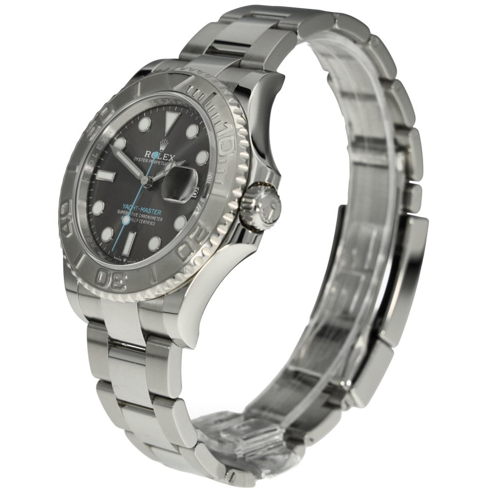 Rolex Yacht-Master 126622 Thumbnail 3