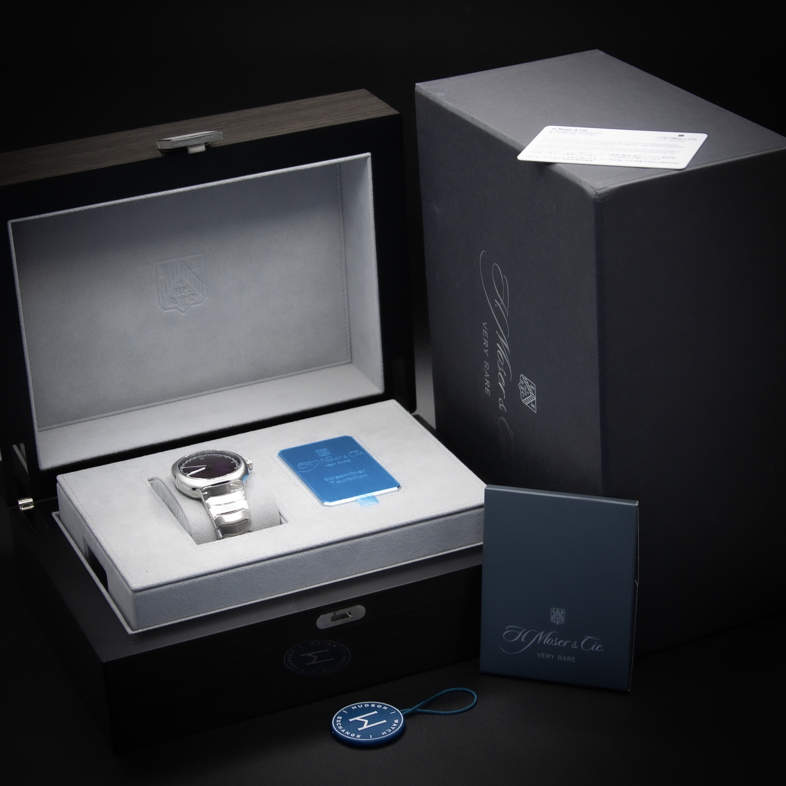 H. Moser and Cie Streamliner 6201-1201 Thumbnail 6