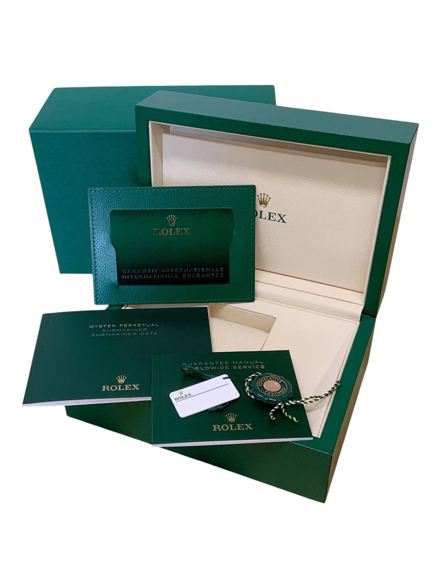 Rolex Submariner 124060 Thumbnail 4