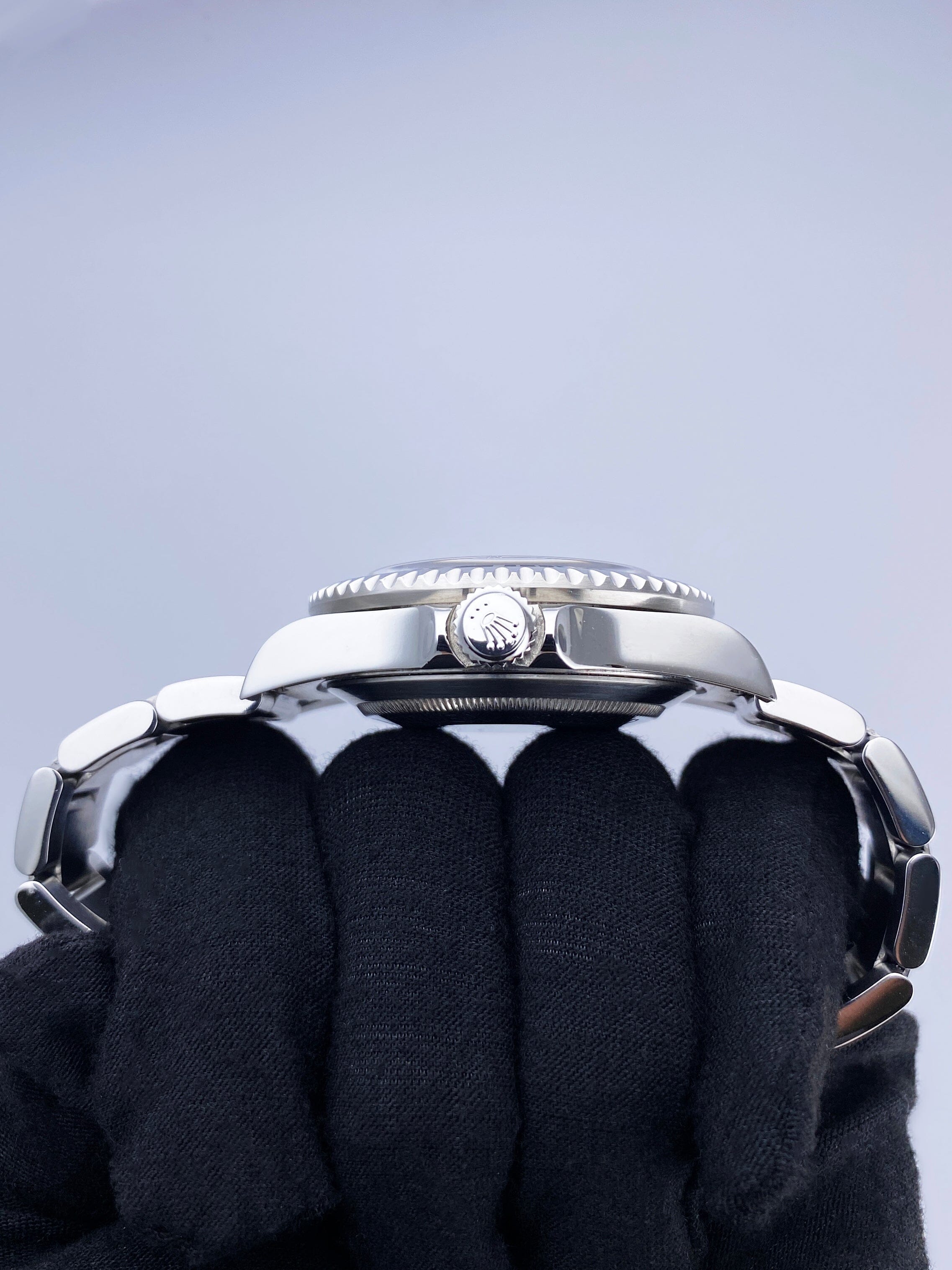 Rolex Sea-Dweller 16600 Thumbnail 4