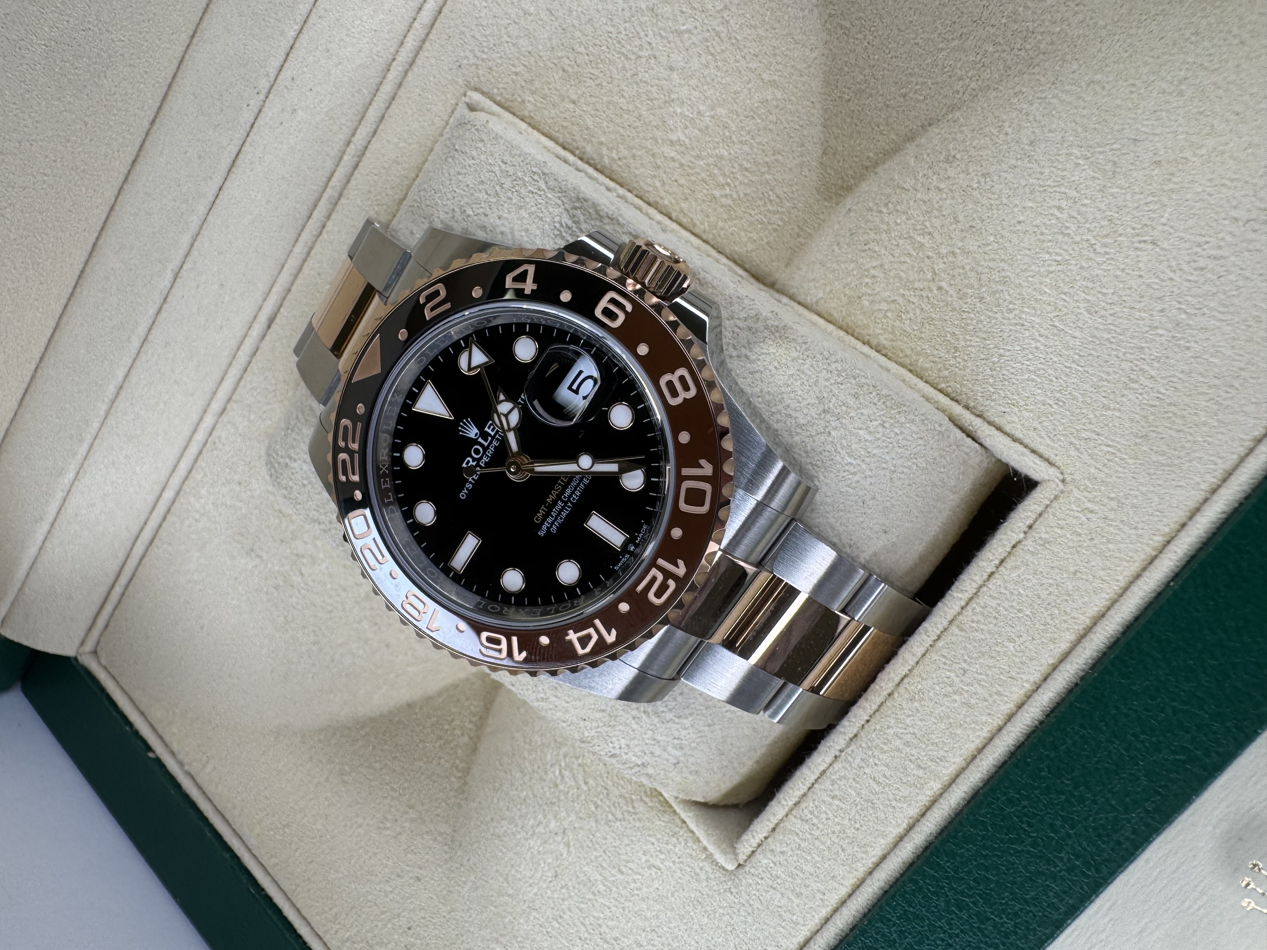 Rolex GMT Master II 126711 CHNR Thumbnail 2