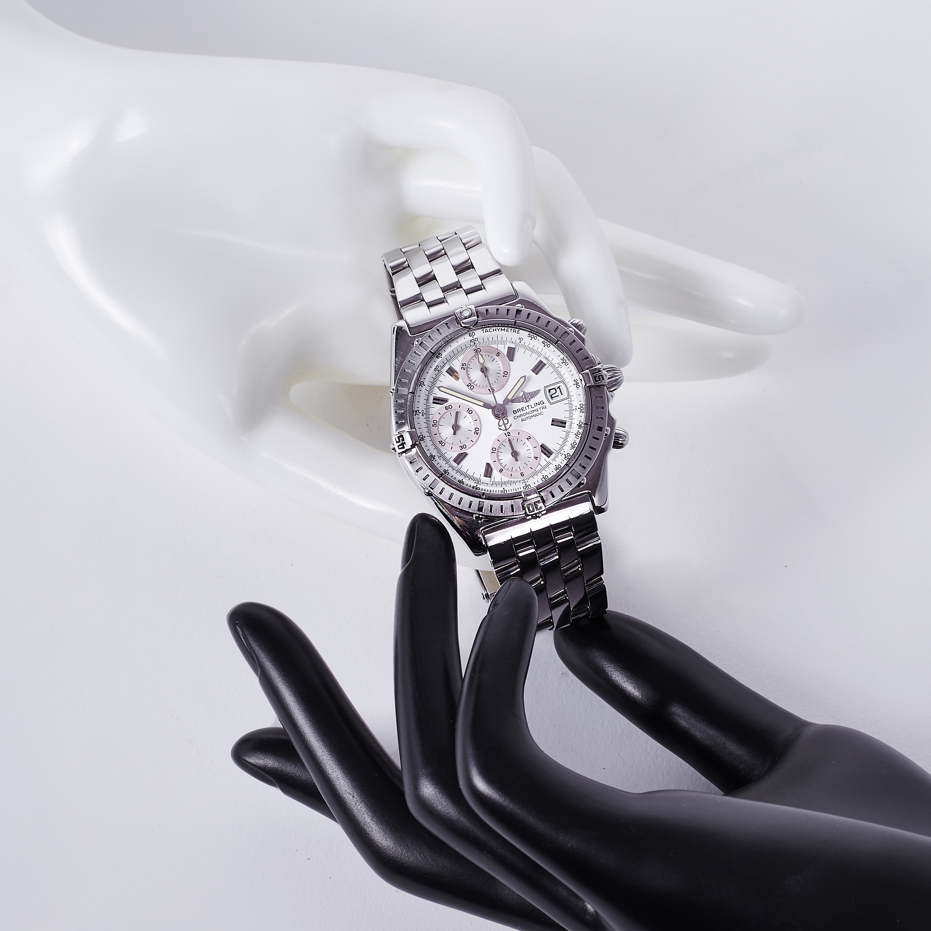 Breitling Chronomat A13352 Thumbnail 5