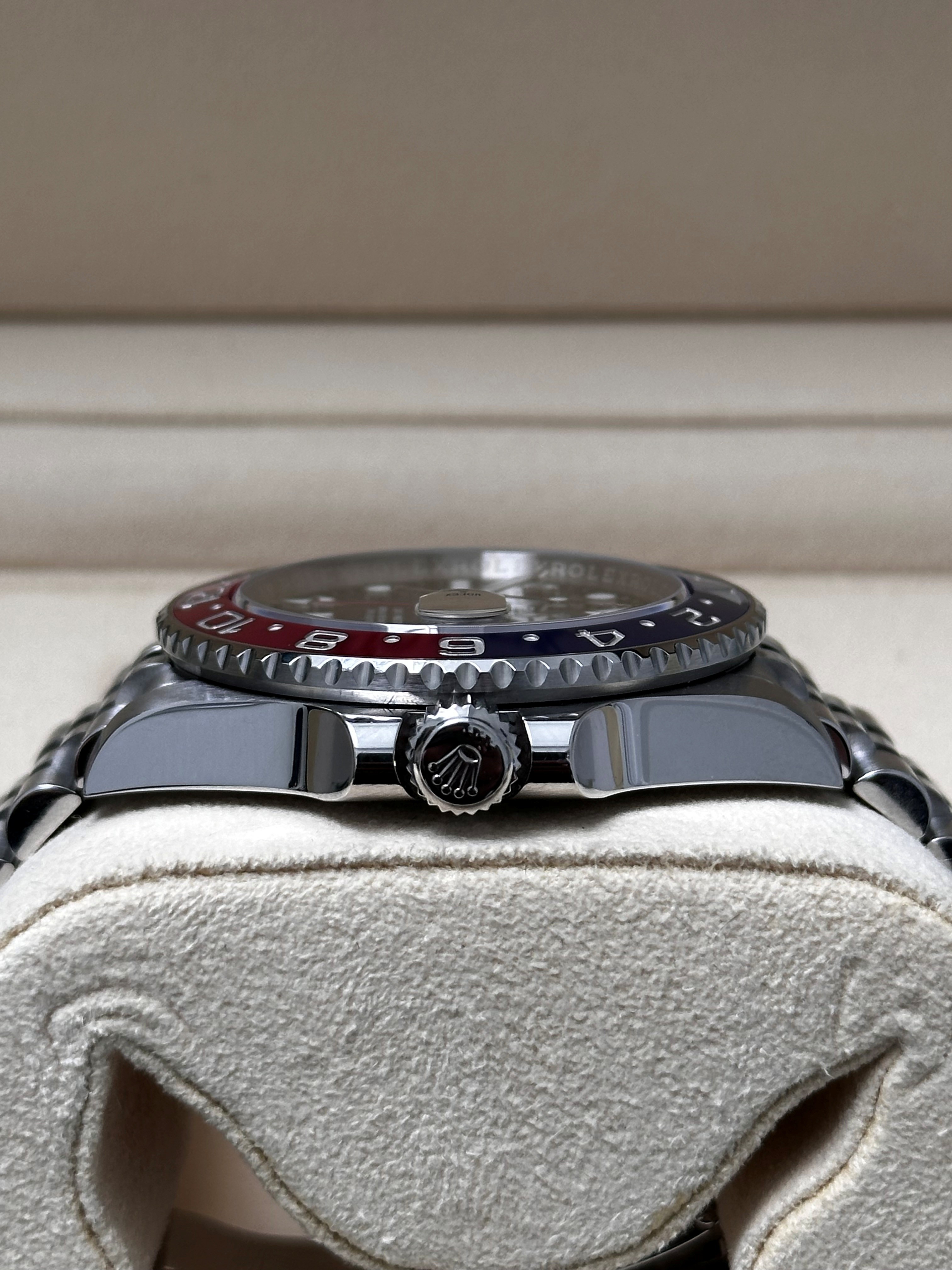Rolex GMT Master II 126710 BLRO Thumbnail 3