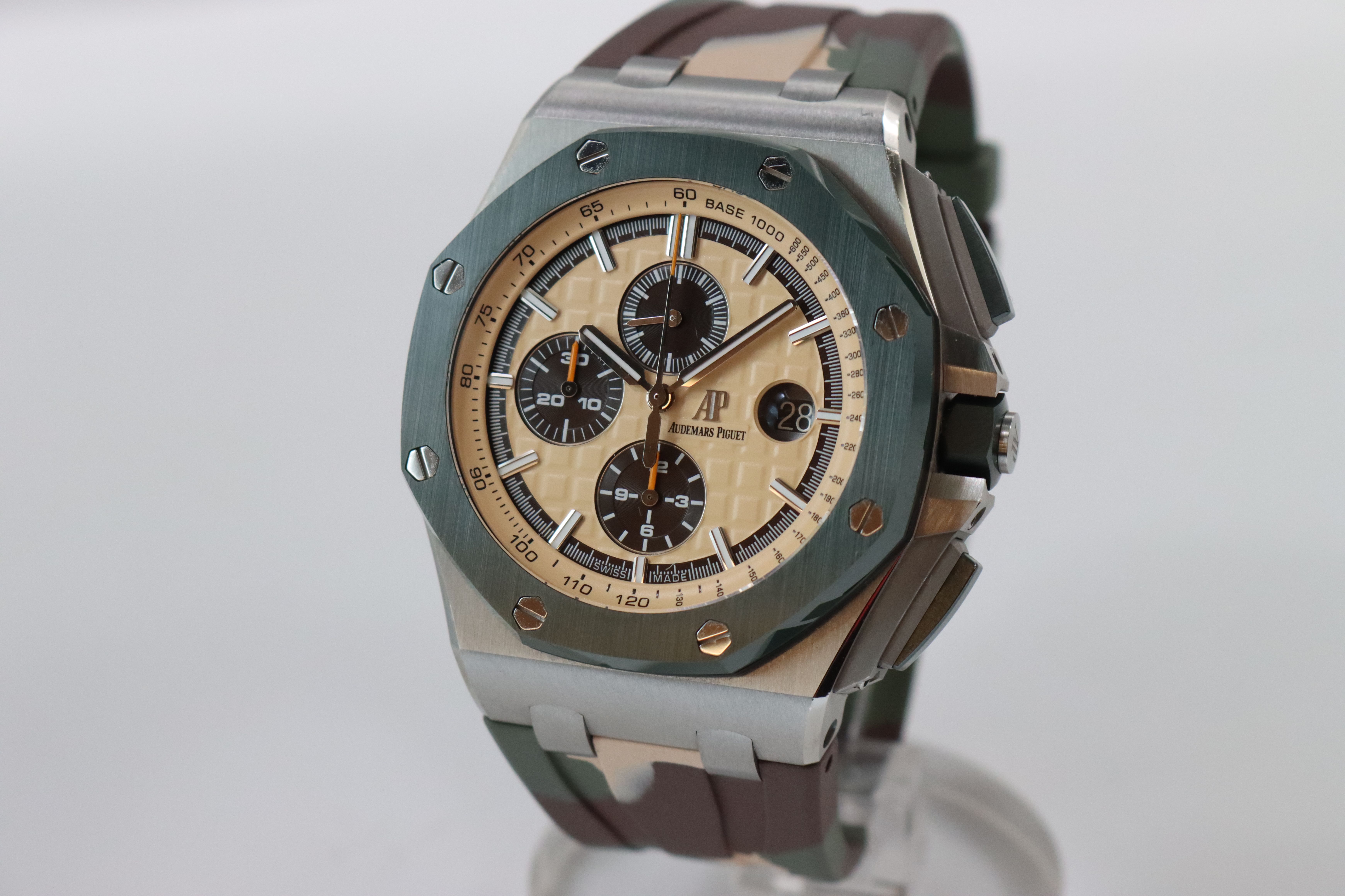 Audemars Piguet Royal Oak Offshore 26400SO.OO.A054CA.01 Thumbnail 2