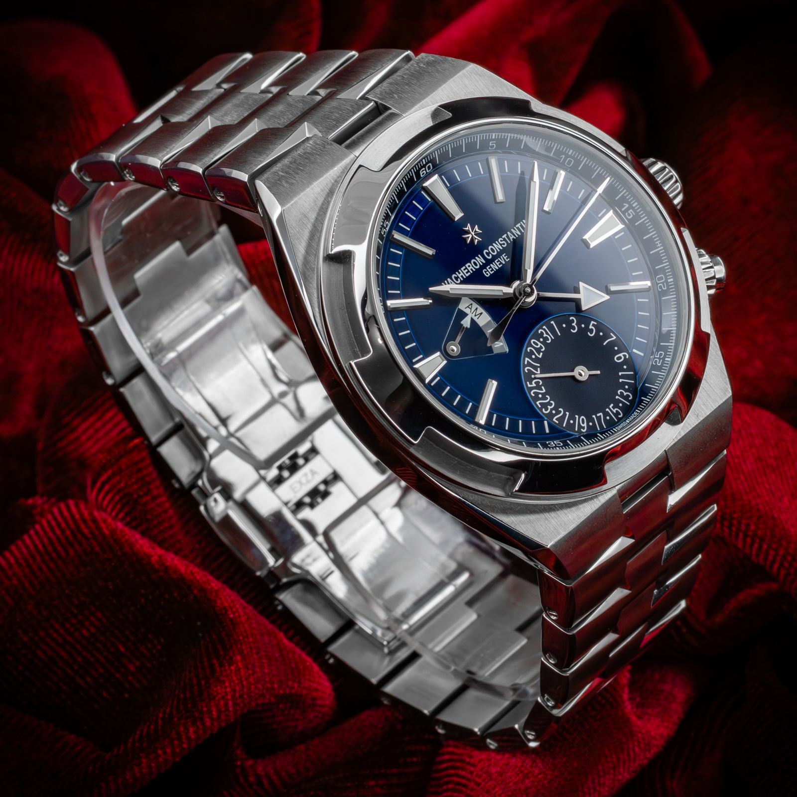 Vacheron Constantin Overseas 7900V/110A-B334 Thumbnail 2