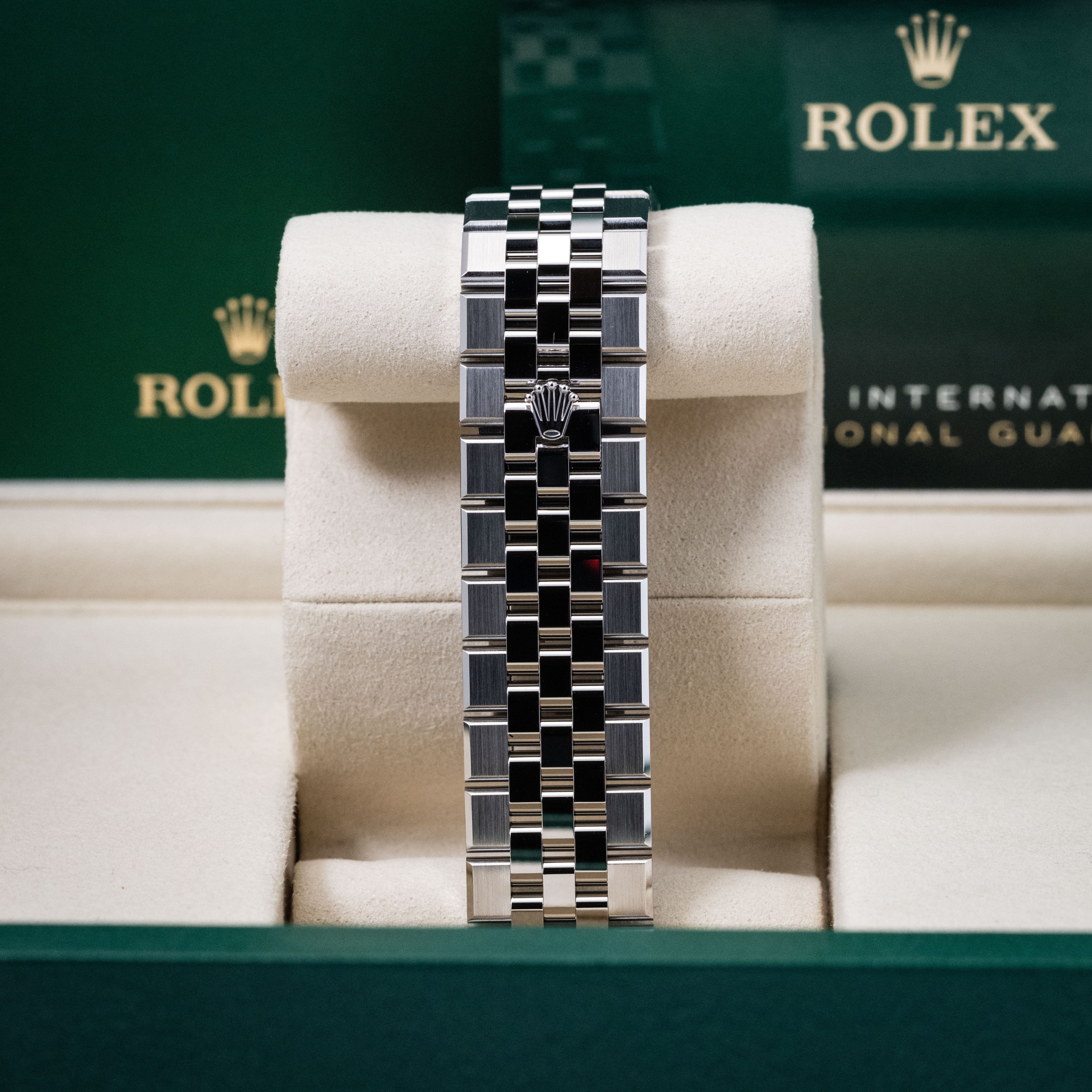 Rolex Land-Dweller 36 127234 Thumbnail 5