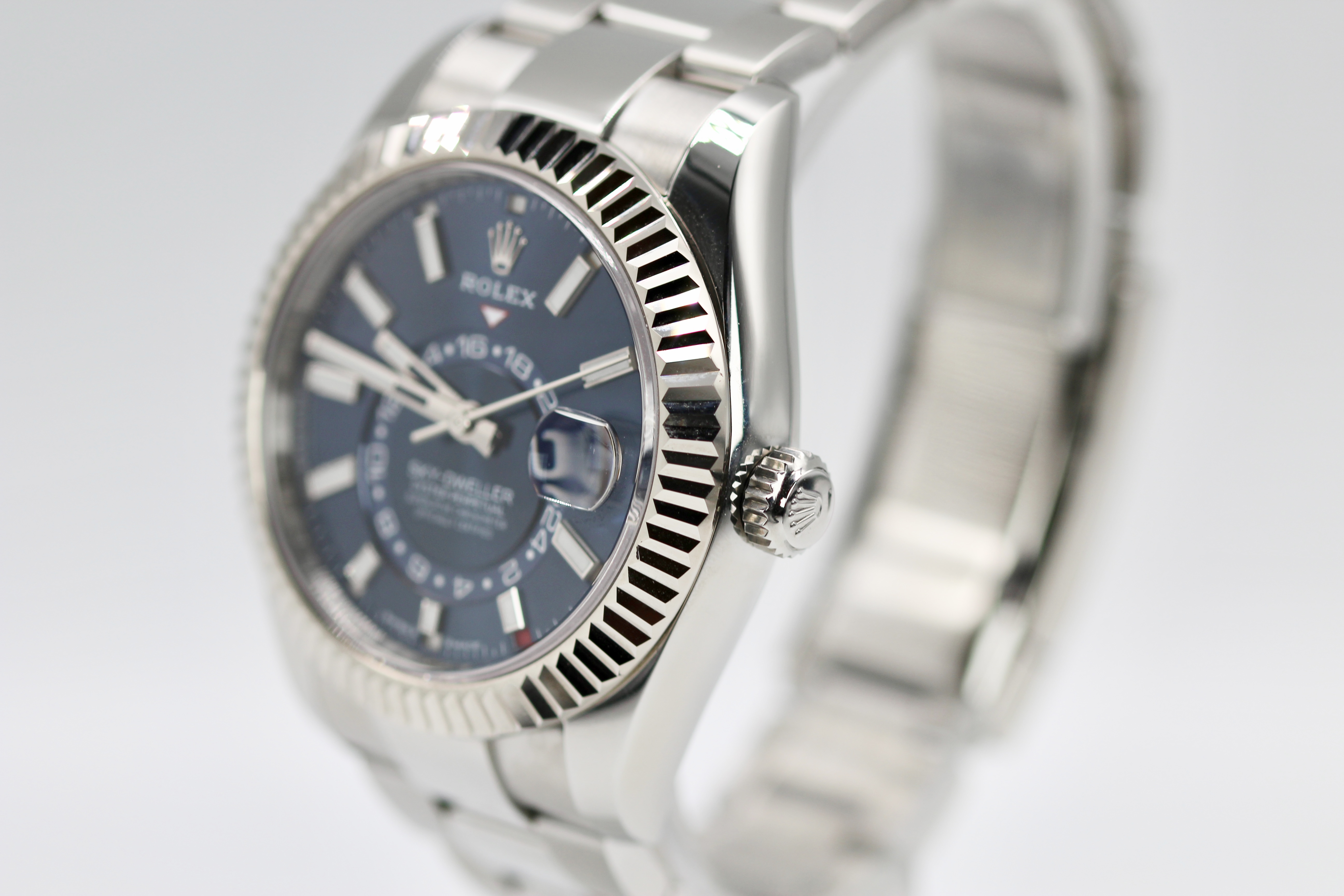 Rolex Sky-Dweller 336934 Thumbnail 2
