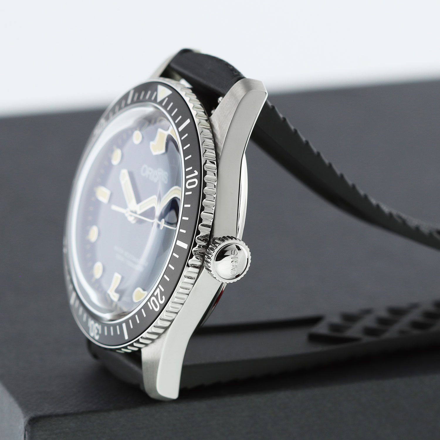 Oris Divers 01 733 7747 4055-07 4 17 18 Thumbnail 3
