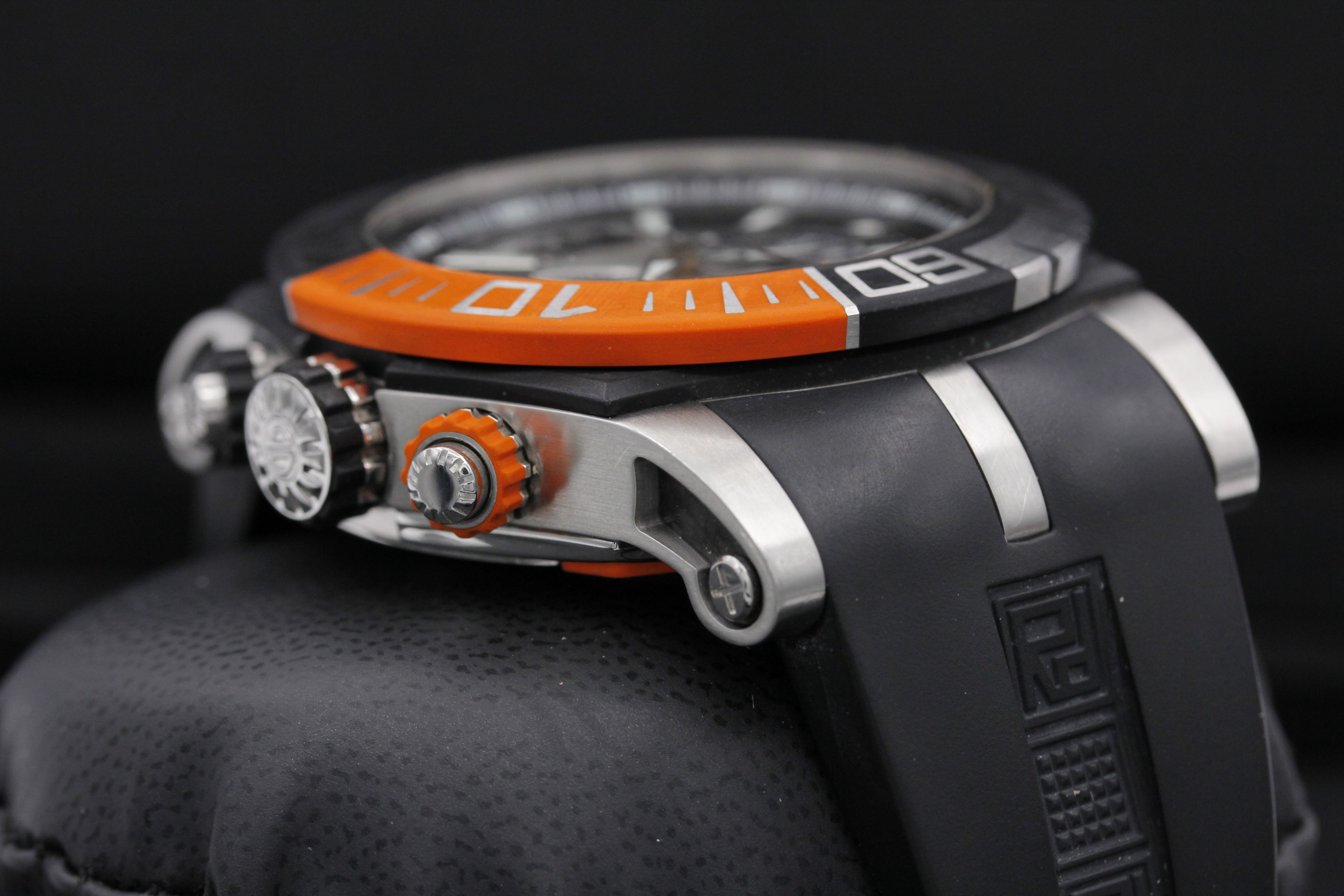 Roger Dubuis Easy Diver RDDBSE0254 Thumbnail 4