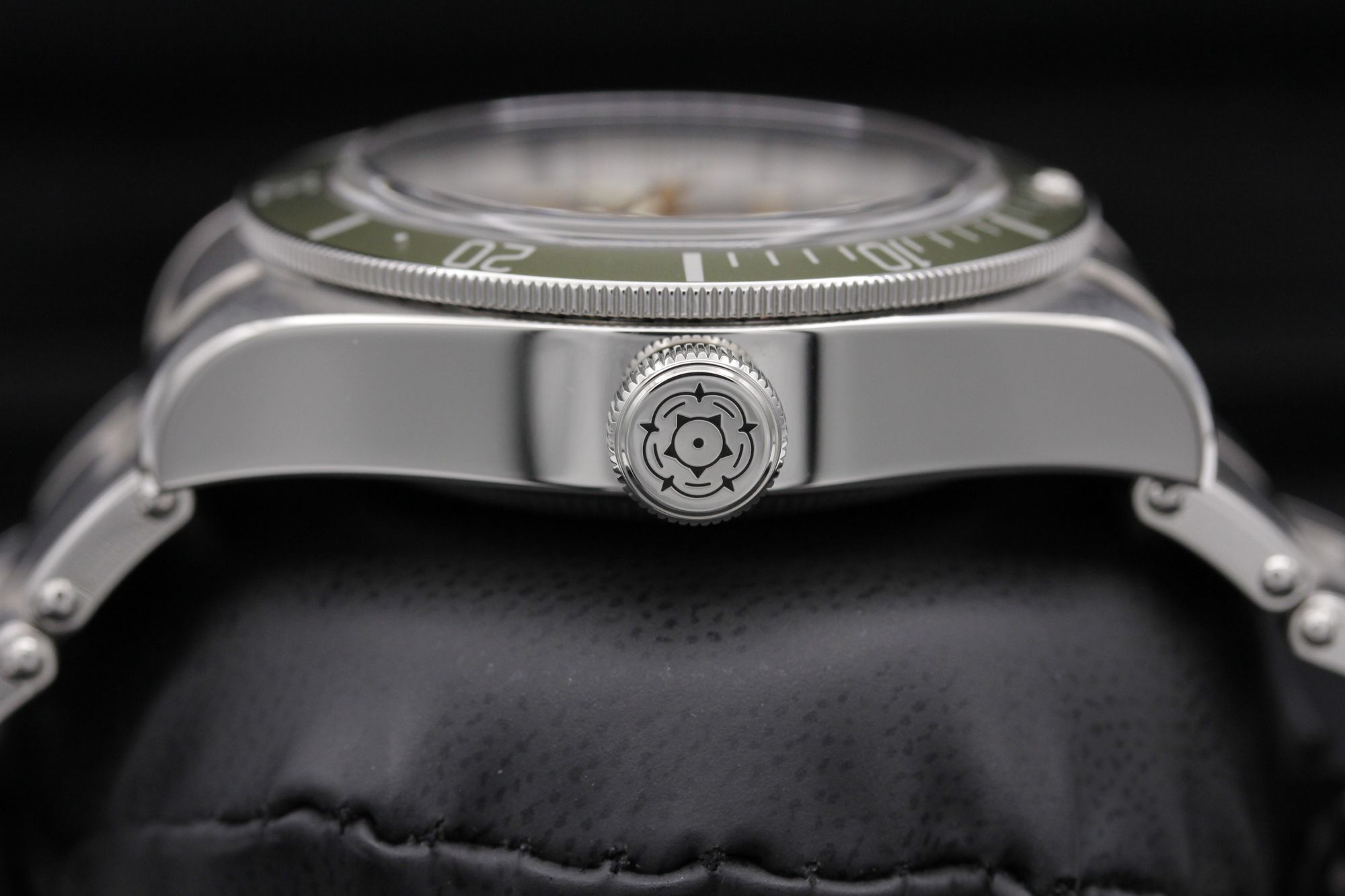 Tudor Heritage Black Bay 79230G Thumbnail 3