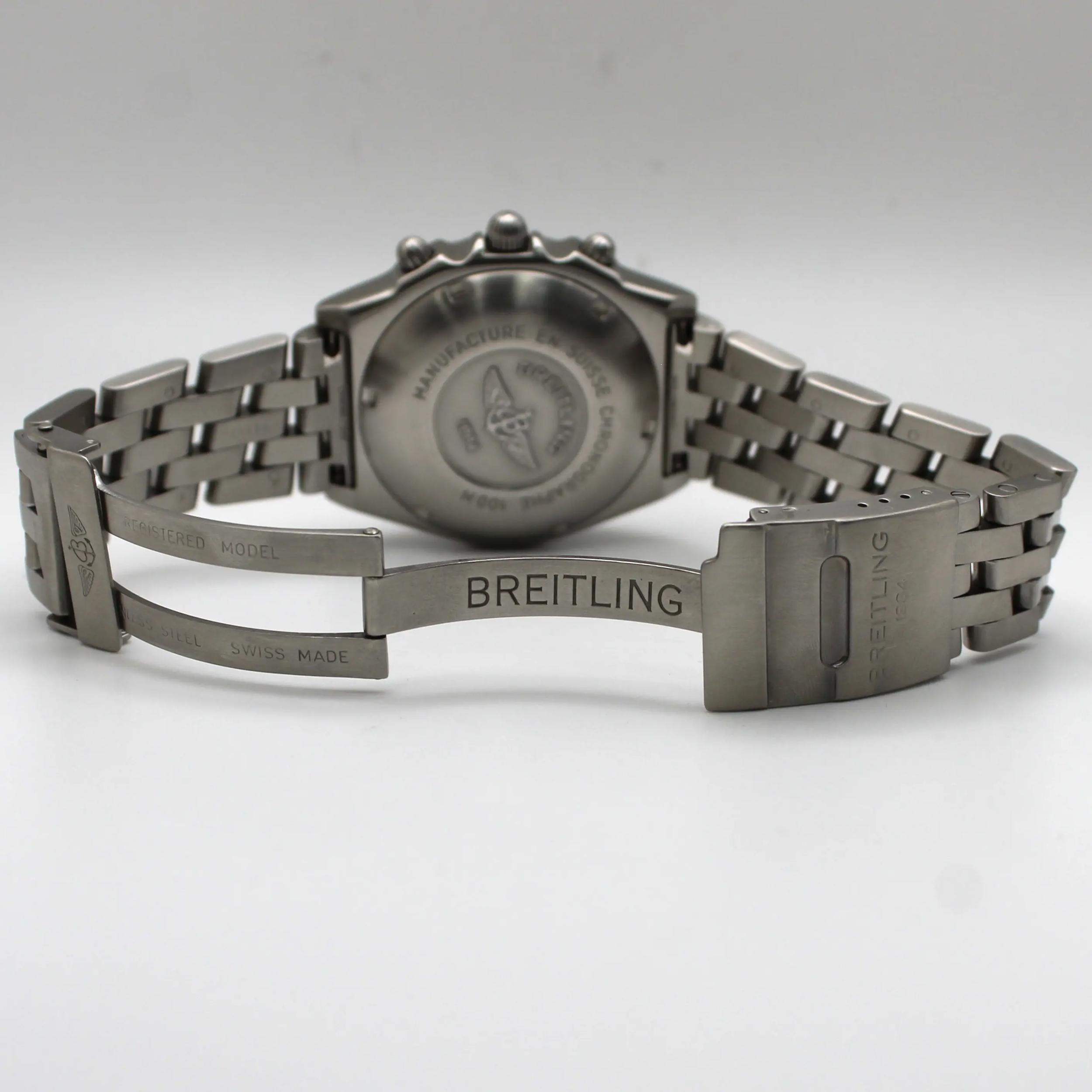 Breitling Chronomat A13050.1 Thumbnail 4