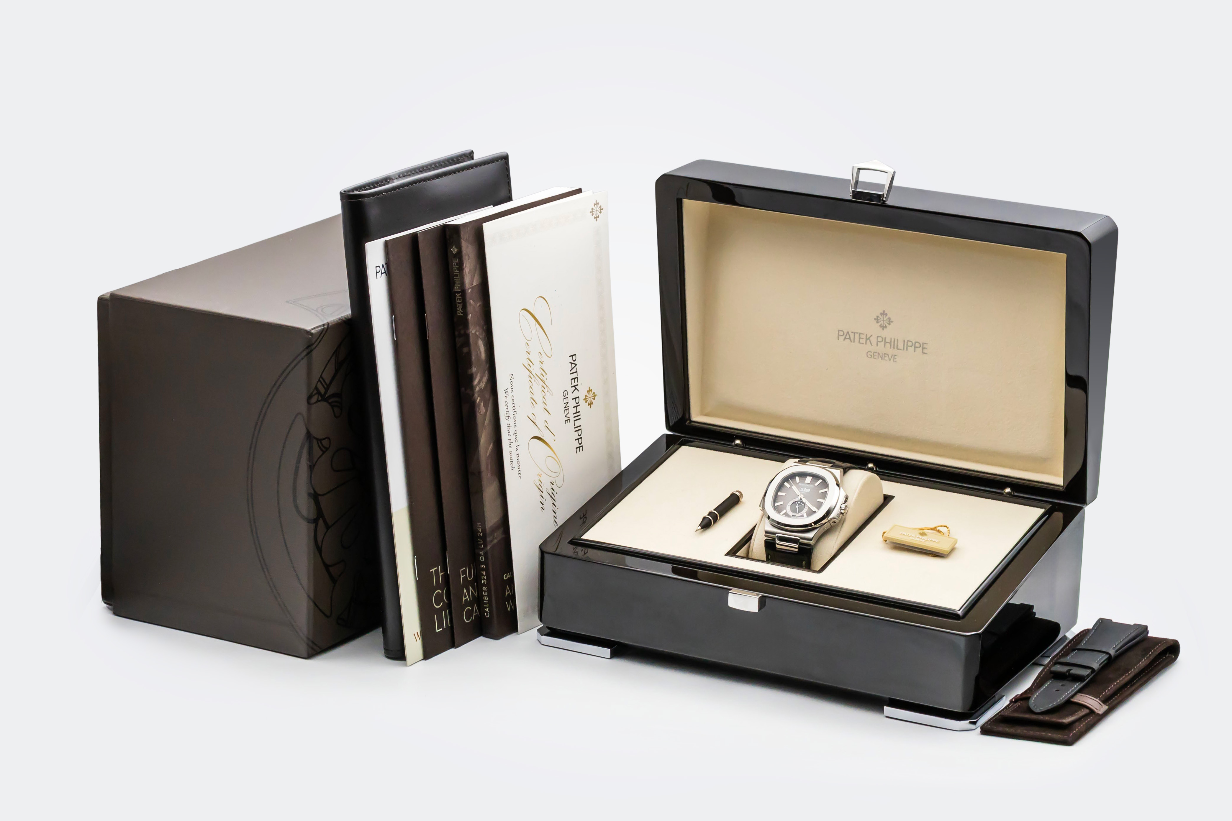 Patek Philippe Nautilus 5726A-001 Thumbnail 7