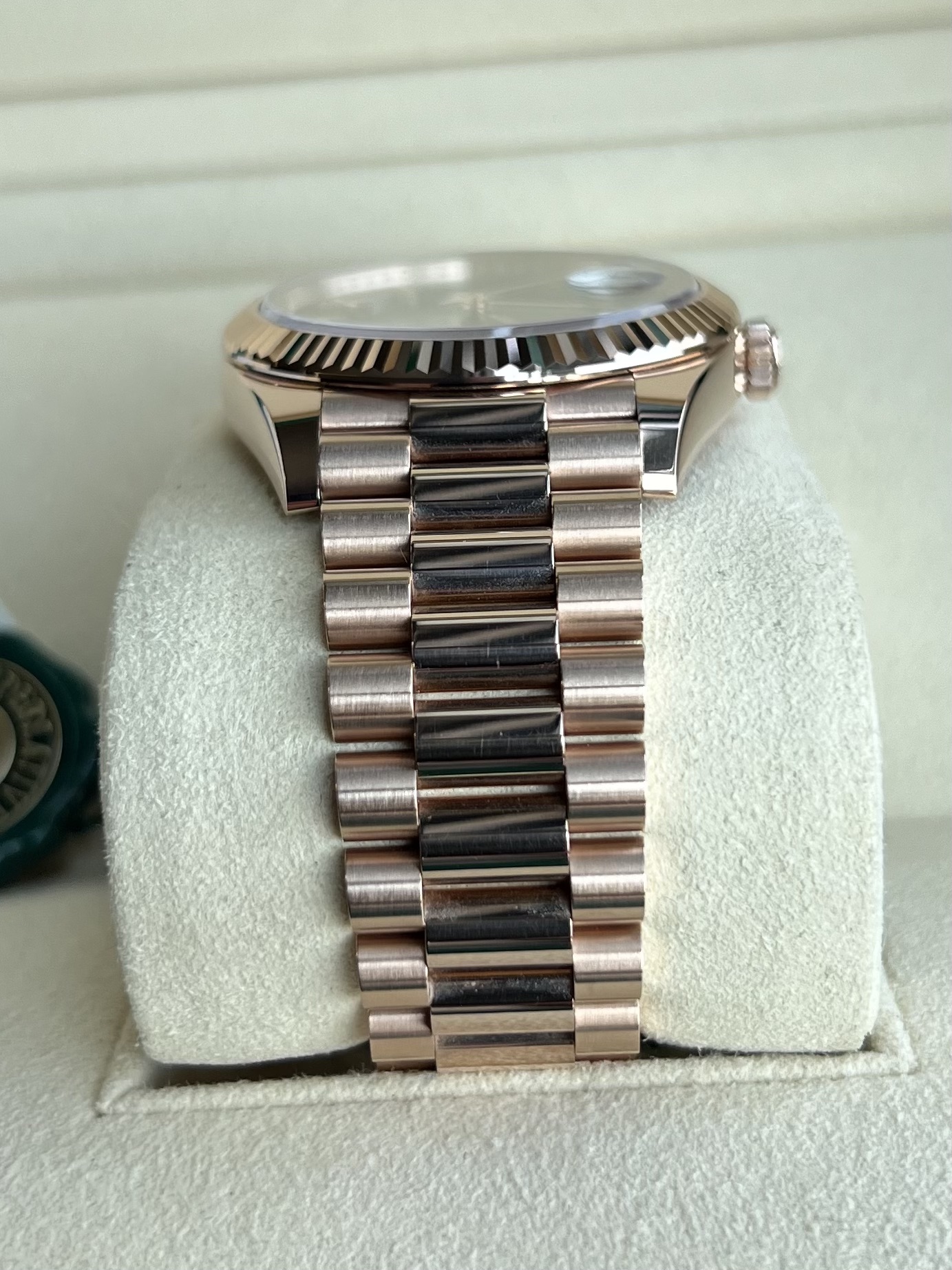 Rolex Day-Date 40 228235 Thumbnail 3