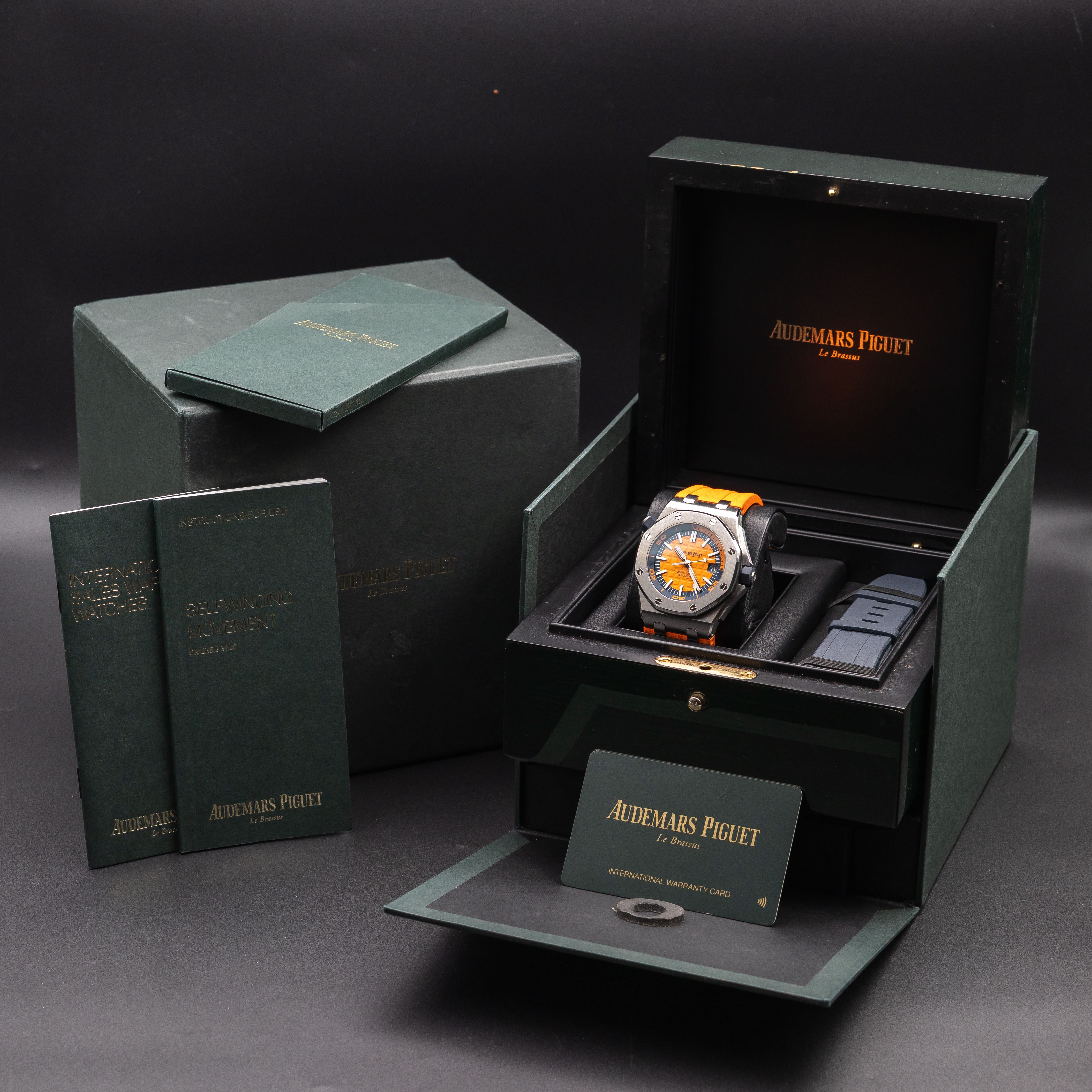 Audemars Piguet Royal Oak Offshore 15710ST.OO.A070CA.01 Thumbnail 5