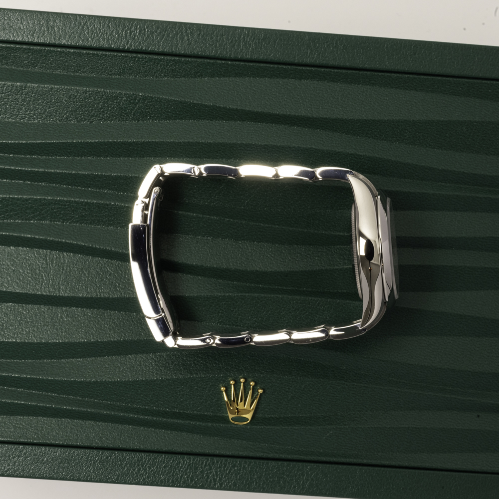 Rolex Oyster Perpetual 124200 Thumbnail 4